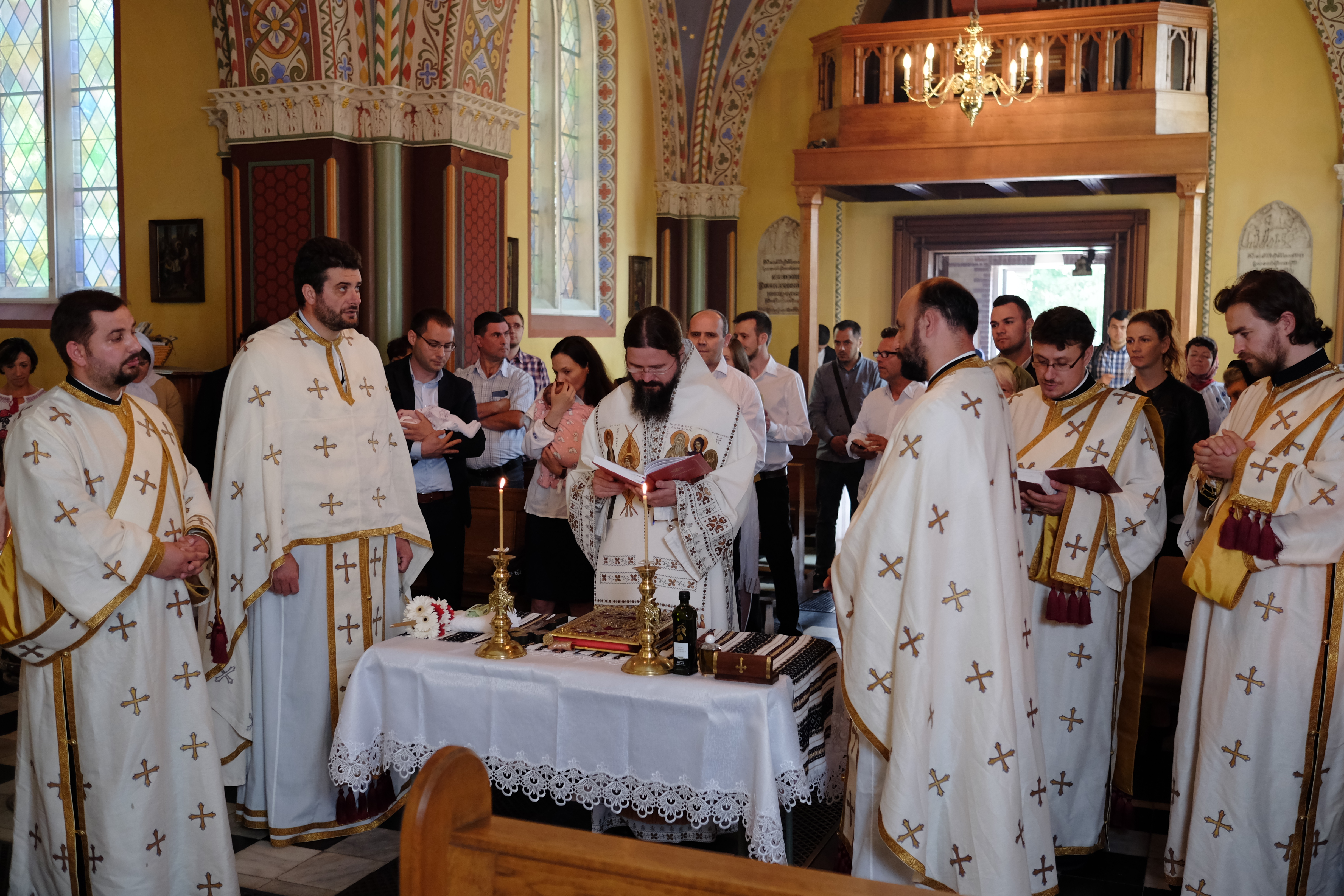 Părintele Episcop Macarie Drăgoi i-a vizitat pe românii din Regatul Danemarcei Părintele Episcop Macarie Drăgoi i-a vizitat pe românii din Regatul Danemarcei