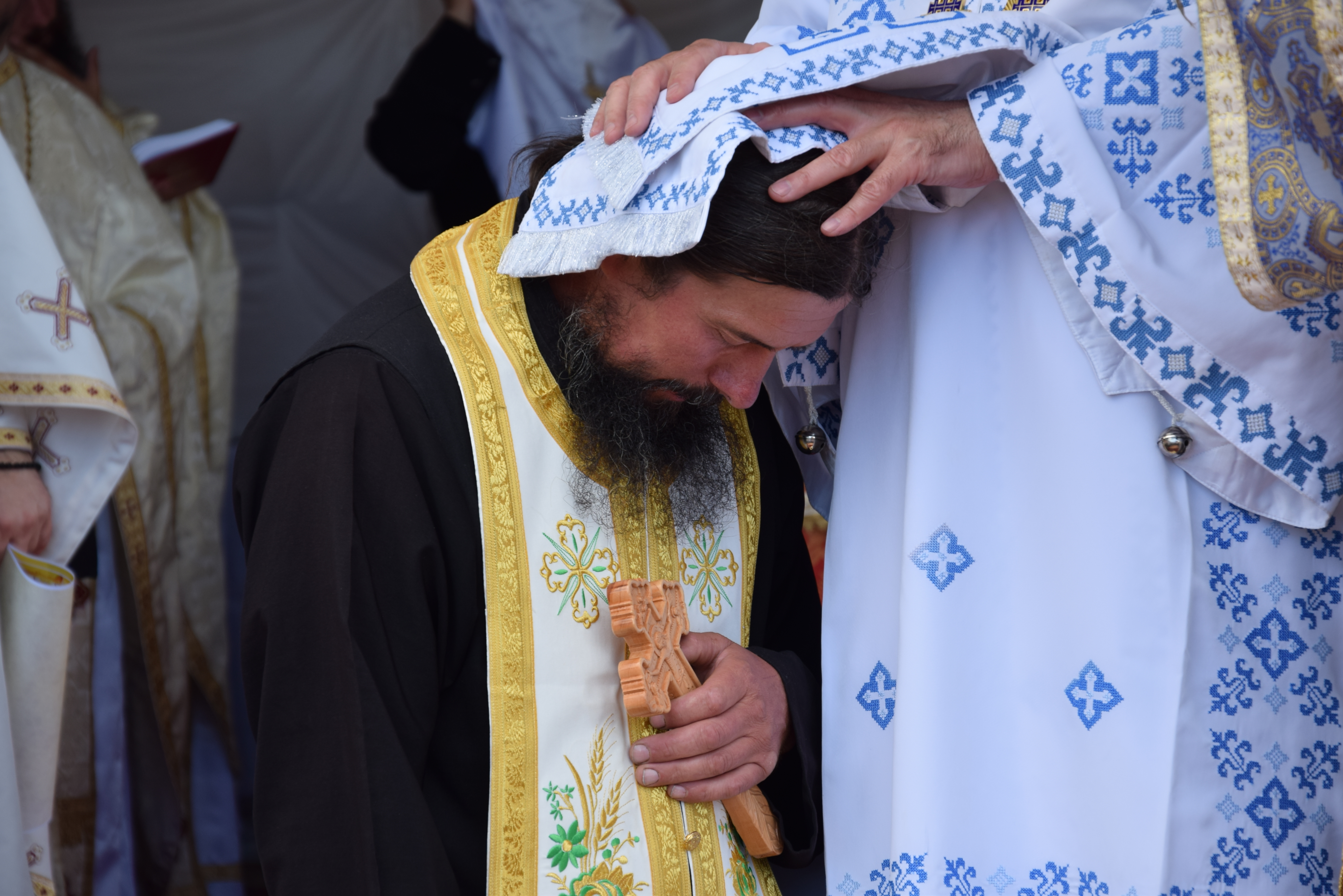 Sfințire de biserică la Mănăstirea Dagâța Sfințire de biserică la Mănăstirea Dagâța