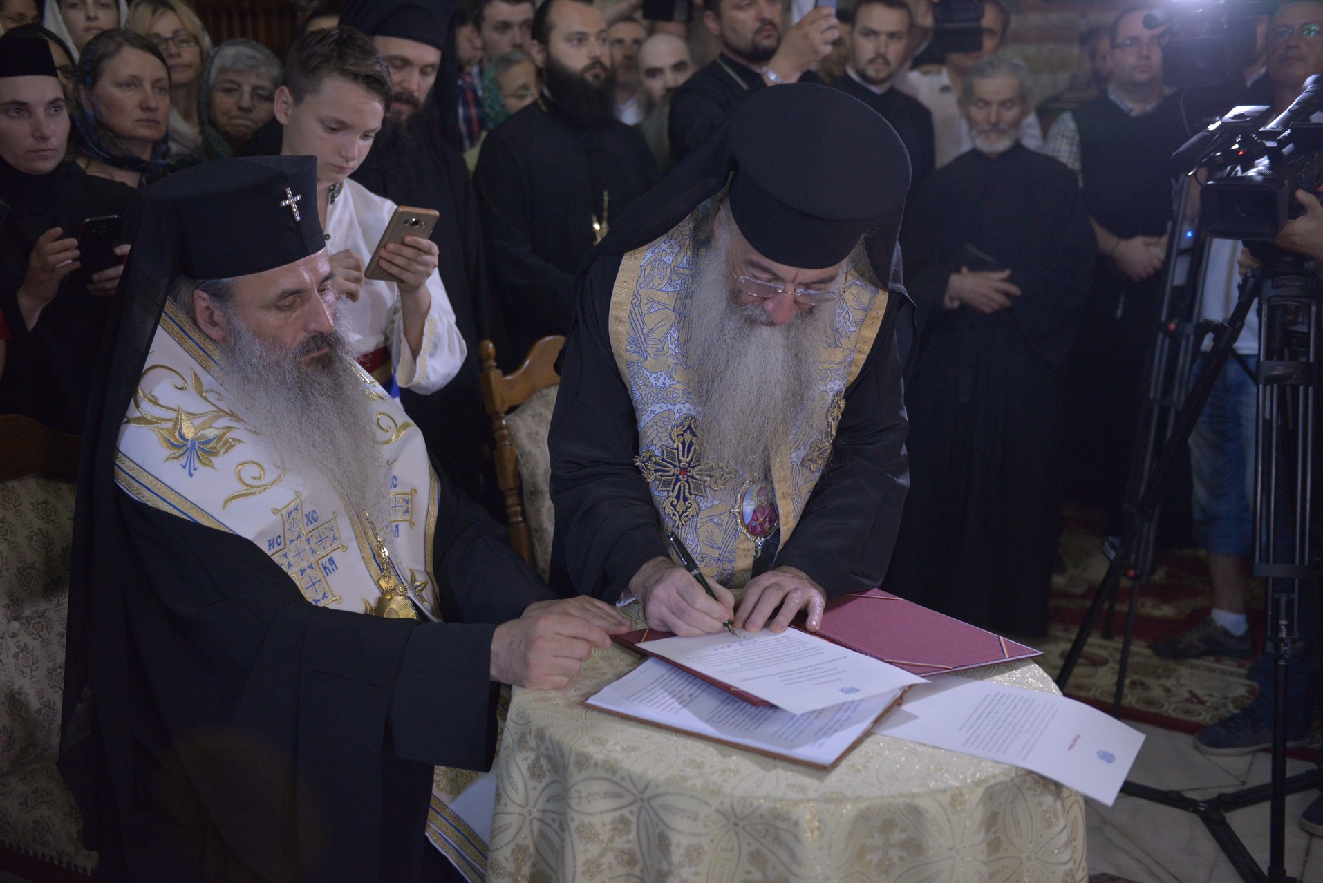 Părintele Arhimandrit Damaschin Luchian, chemat oficial la treapta arhieriei