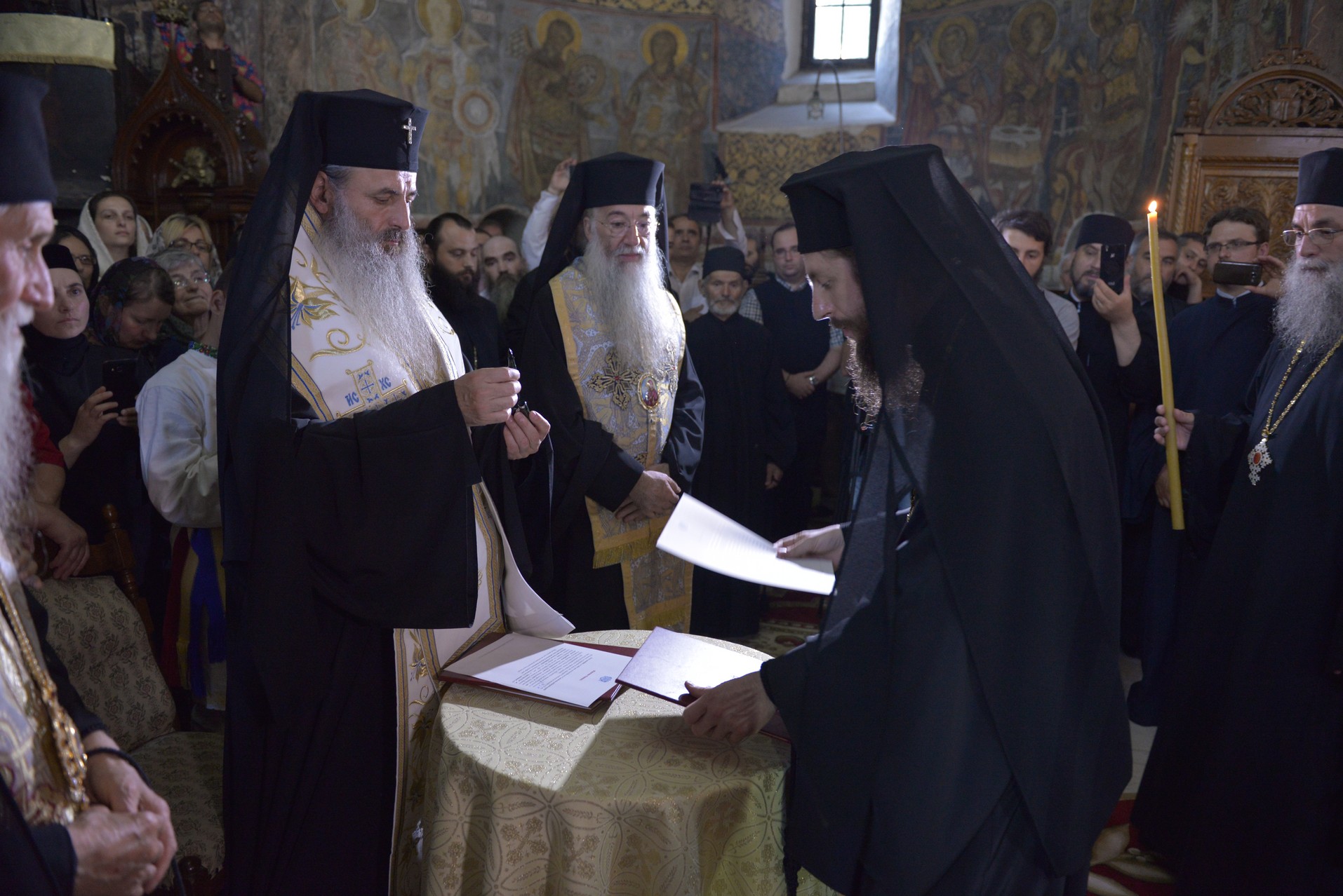 Părintele Arhimandrit Damaschin Luchian, chemat oficial la treapta arhieriei