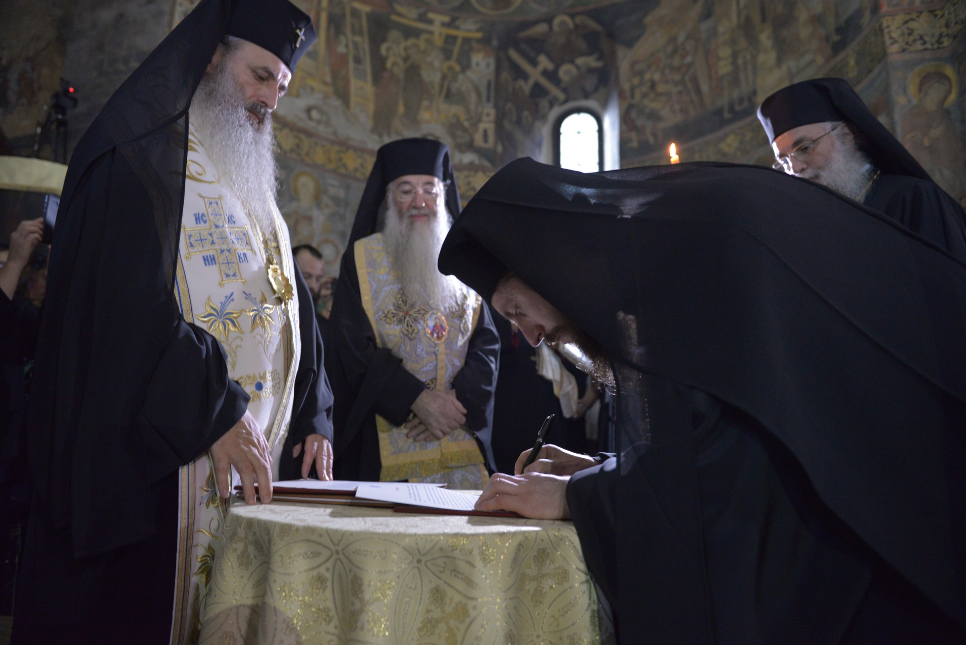 Părintele Arhimandrit Damaschin Luchian, chemat oficial la treapta arhieriei