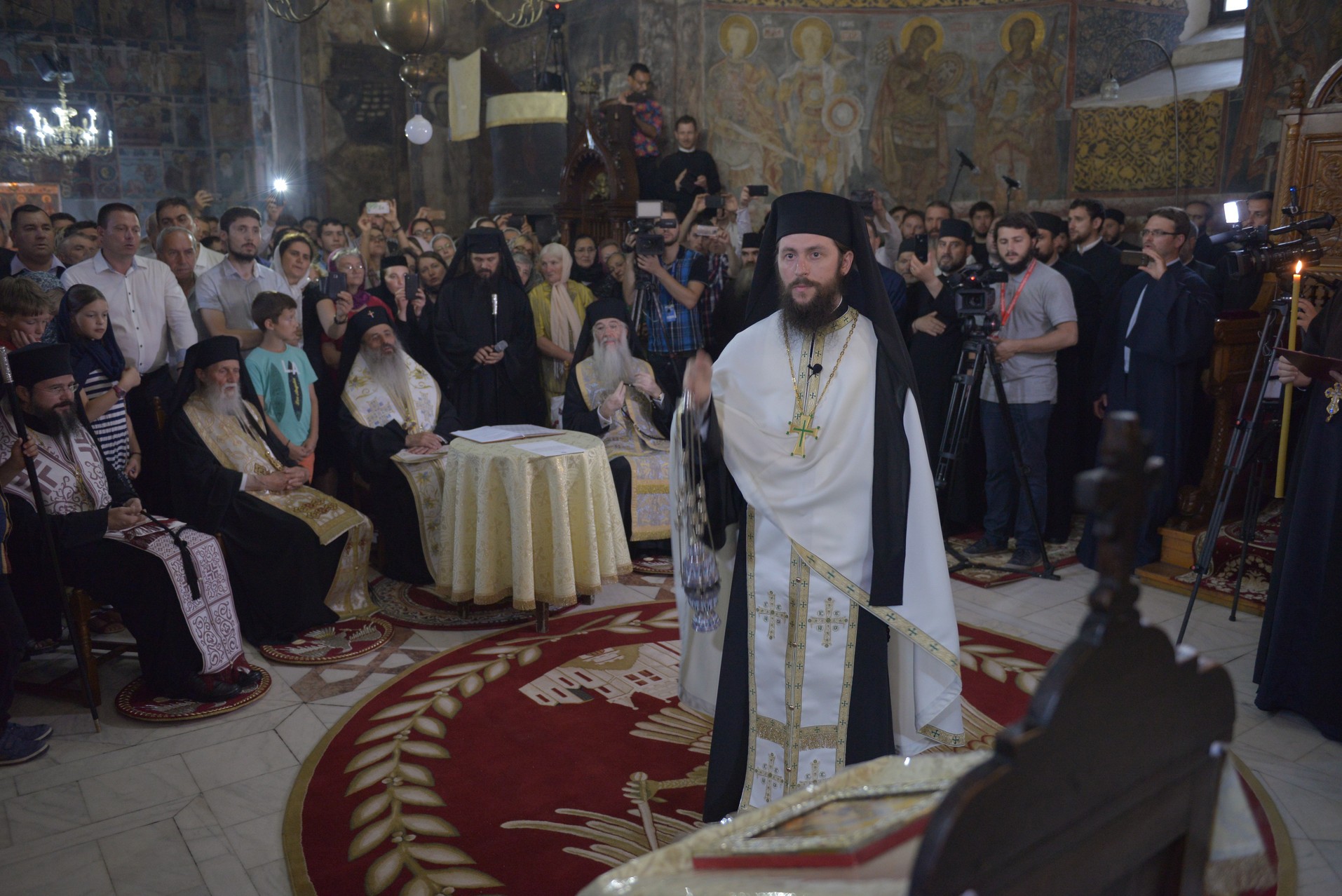 Părintele Arhimandrit Damaschin Luchian, chemat oficial la treapta arhieriei