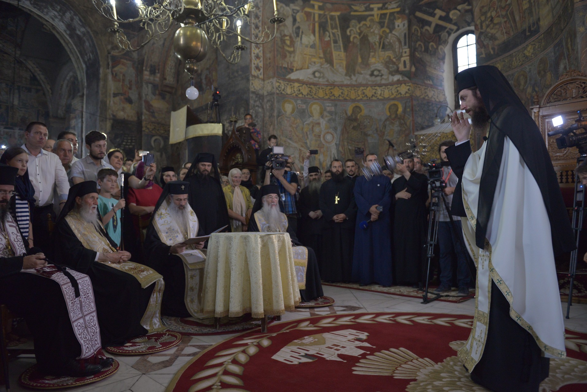 Părintele Arhimandrit Damaschin Luchian, chemat oficial la treapta arhieriei