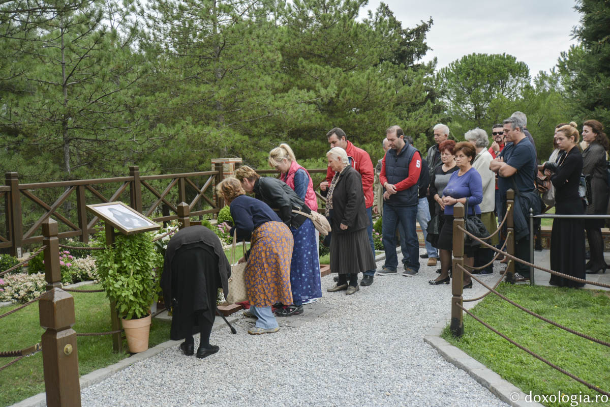 (Video) Mormântul Sfântului Paisie Aghioritul