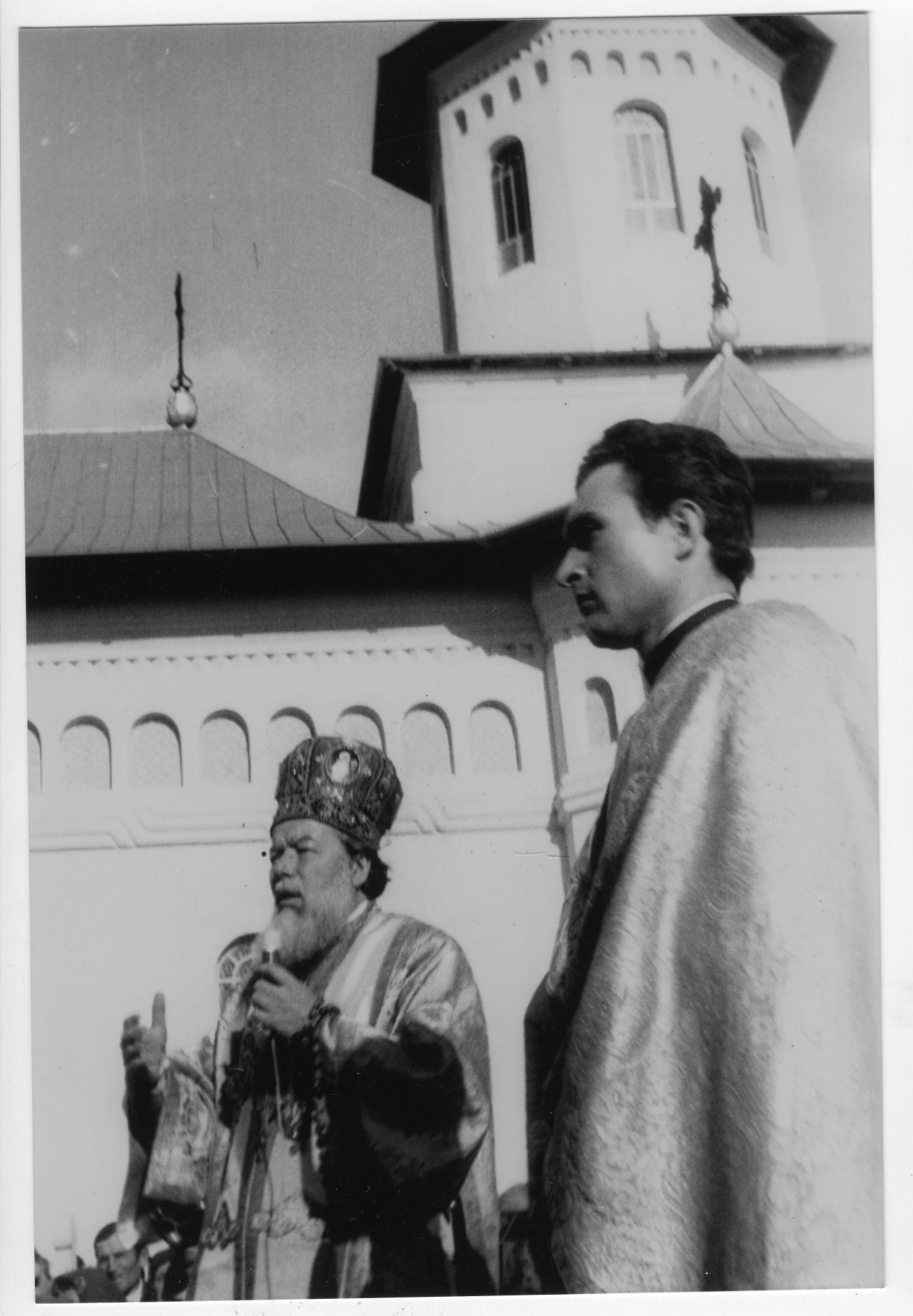 Patriarhul Teoctist – momente importante din perioada în care a fost Mitropolit al Moldovei şi Sucevei (1977-1986)