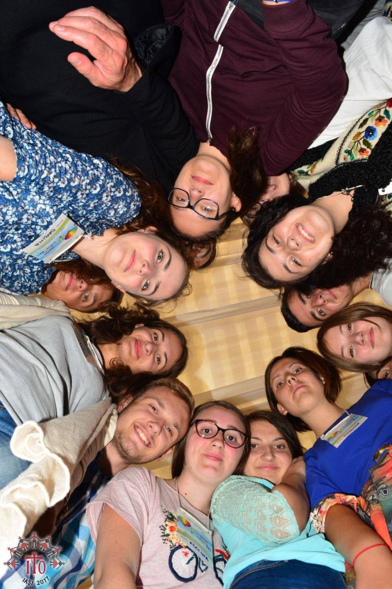 Peste 200 de tineri au participat la pregătirile pentru ITO 2017 la Mănăstirea Zosin din Botoşani