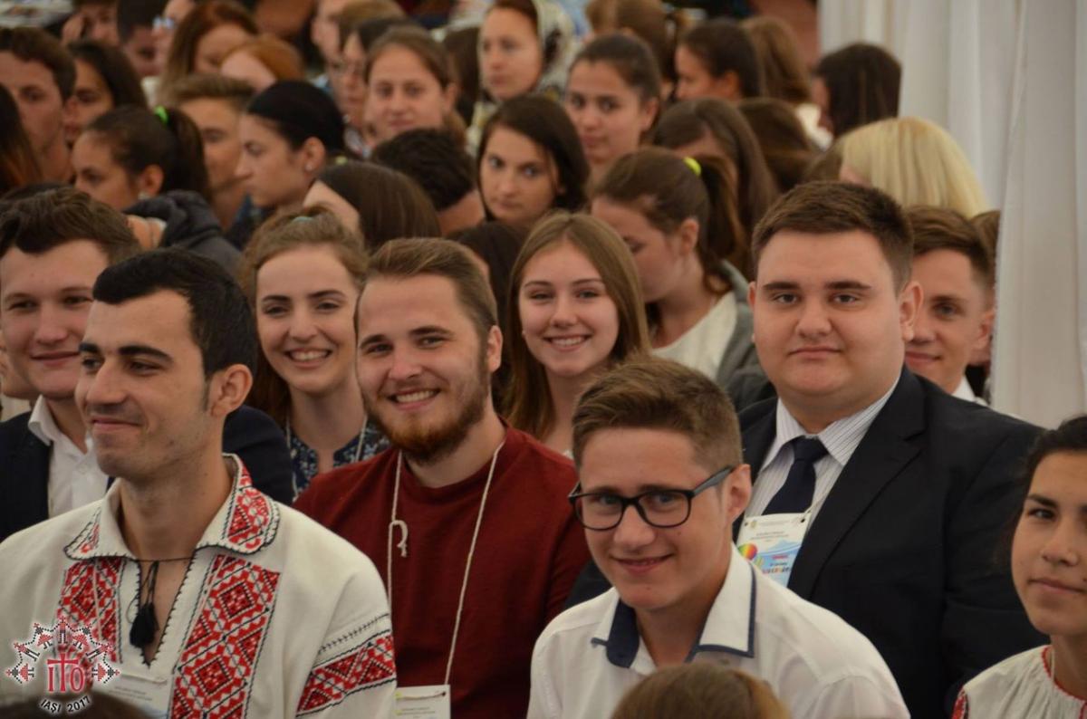 Peste 200 de tineri au participat la pregătirile pentru ITO 2017 la Mănăstirea Zosin din Botoşani