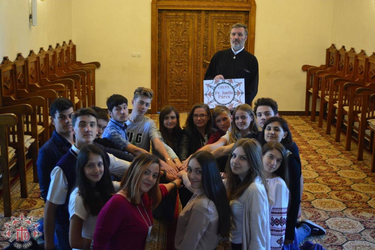 Peste 200 de tineri au participat la pregătirile pentru ITO 2017 la Mănăstirea Zosin din Botoşani