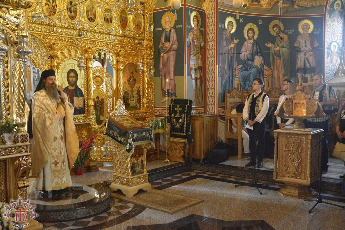 Peste 200 de tineri au participat la pregătirile pentru ITO 2017 la Mănăstirea Zosin din Botoşani