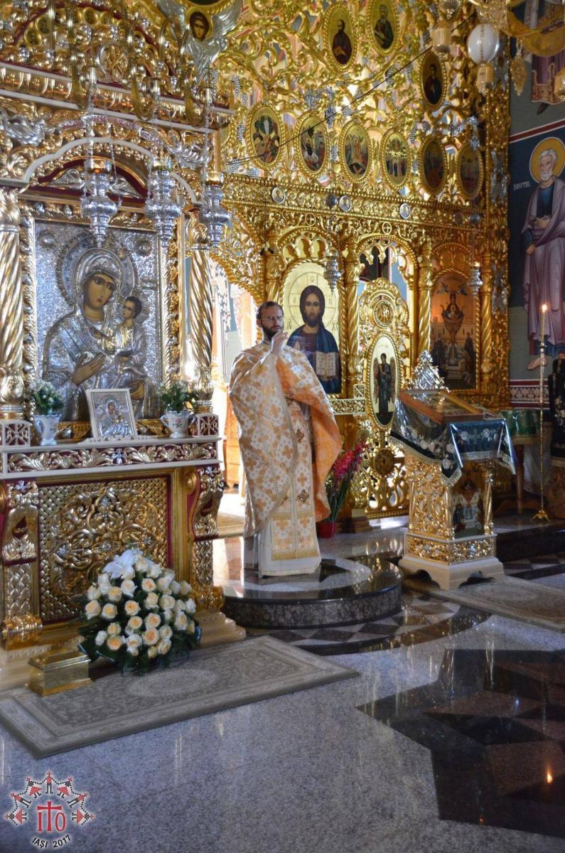 Peste 200 de tineri au participat la pregătirile pentru ITO 2017 la Mănăstirea Zosin din Botoşani