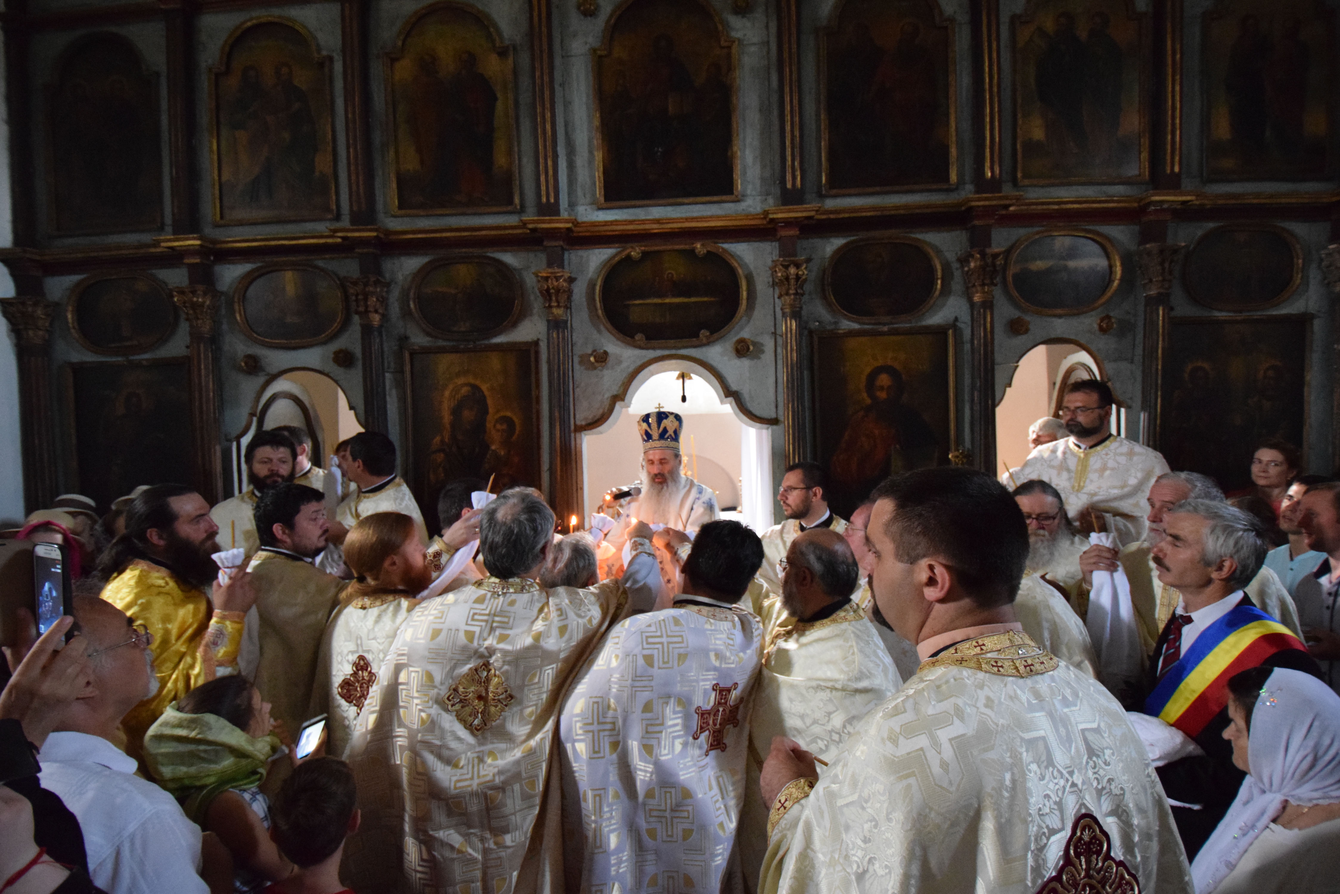 Ctitoria ștefaniană din localitatea ieșeană Scânteia, resfințită de IPS Mitropolit Teofan