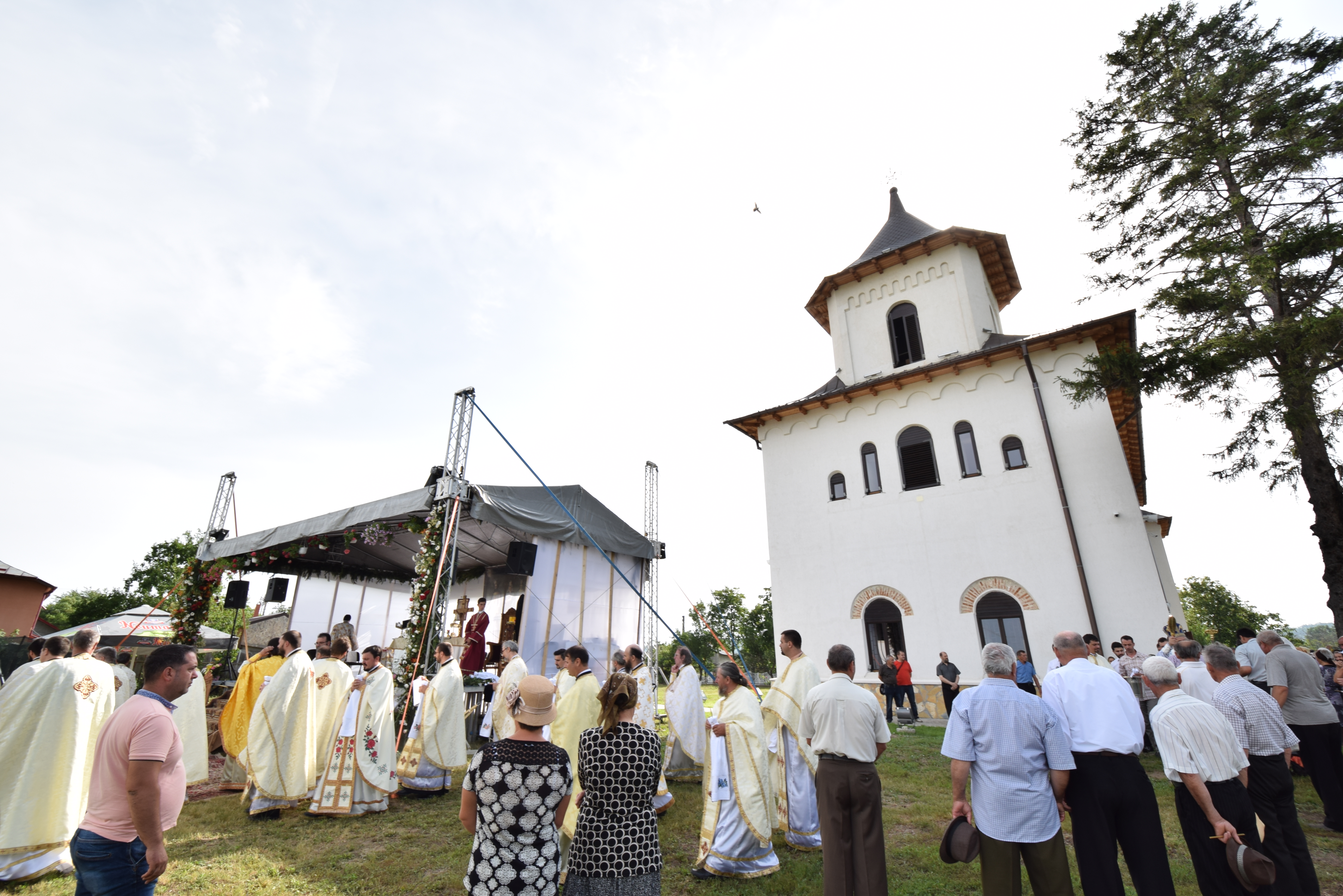 Ctitoria ștefaniană din localitatea ieșeană Scânteia, resfințită de IPS Mitropolit Teofan