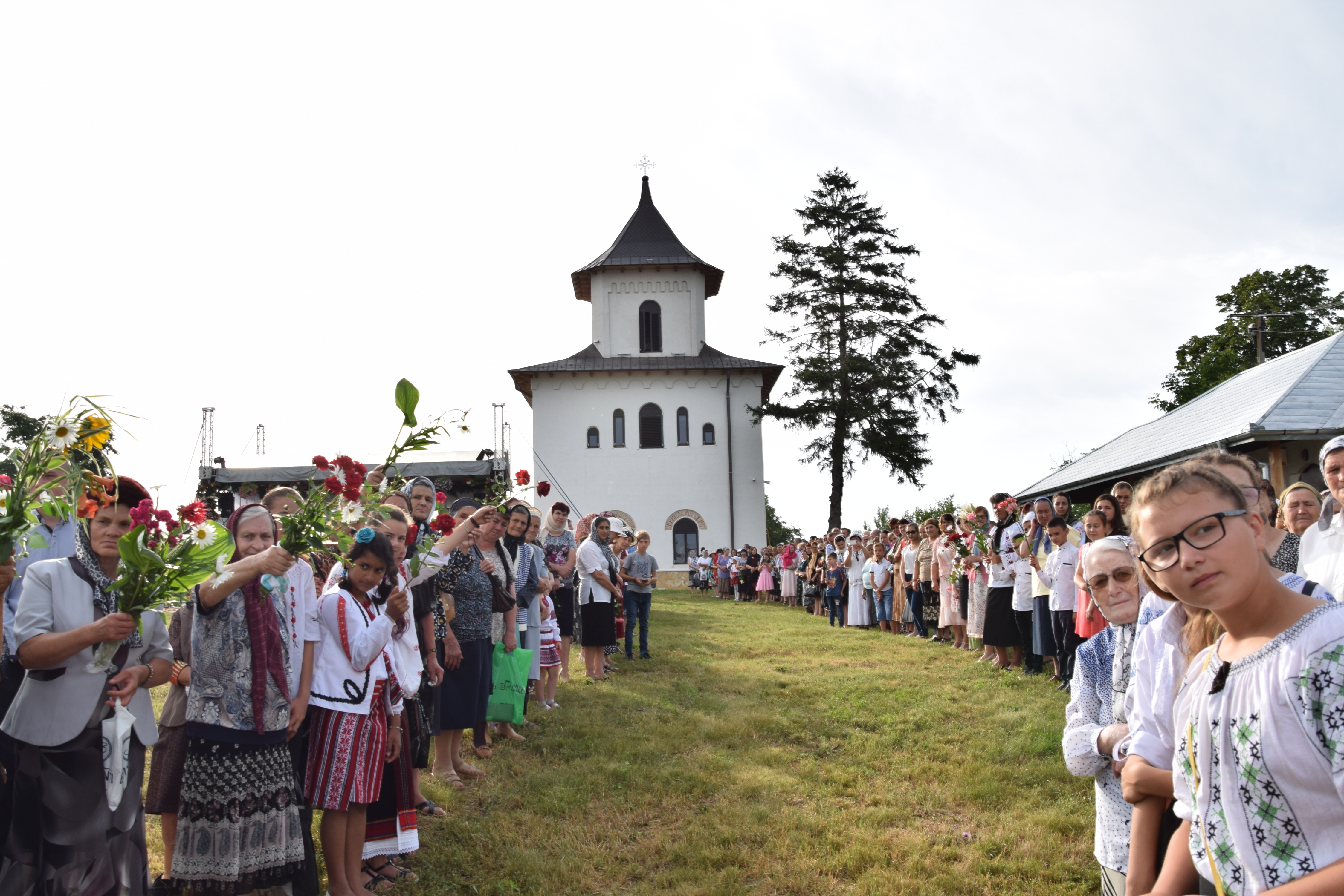 Ctitoria ștefaniană din localitatea ieșeană Scânteia, resfințită de IPS Mitropolit Teofan