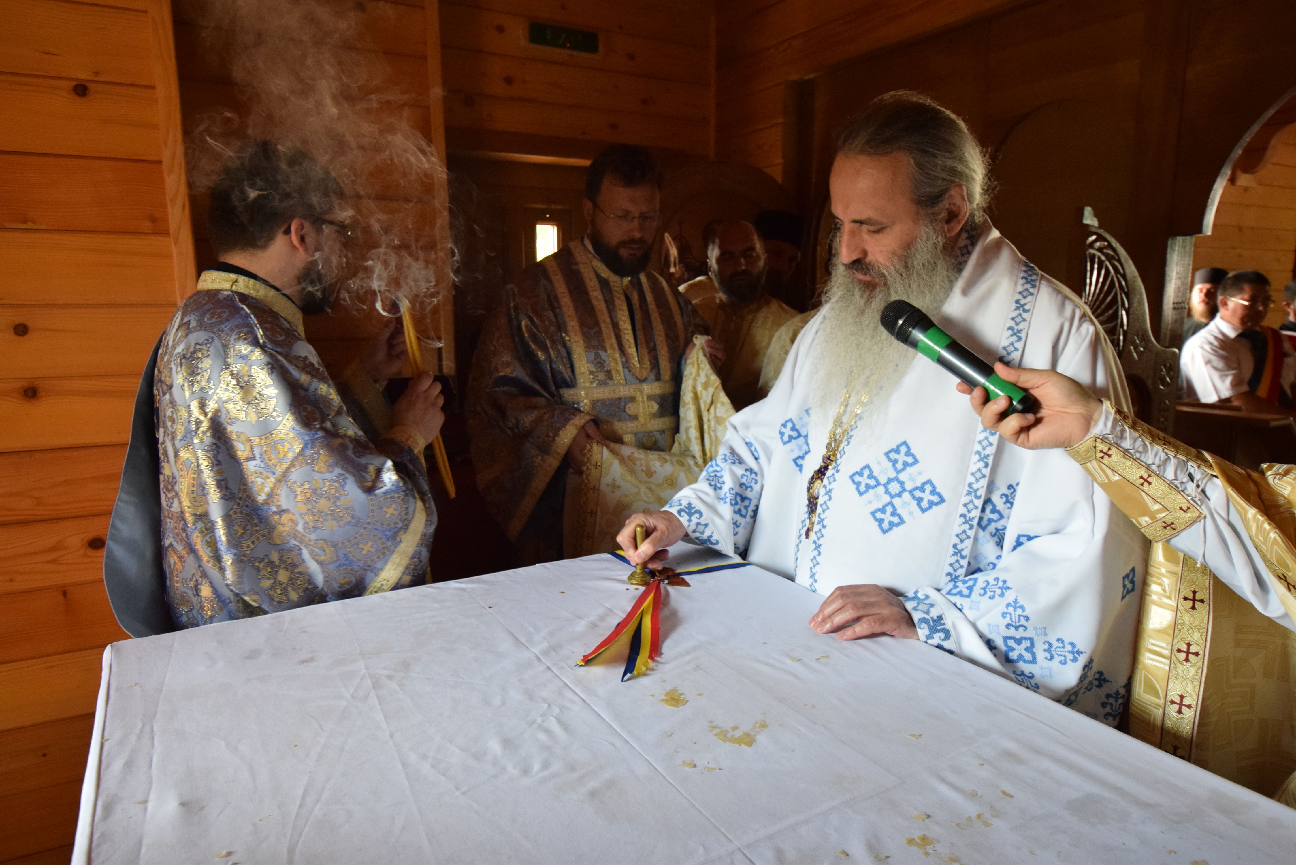 Sfințire de biserică la Mănăstirea Dagâța Sfințire de biserică la Mănăstirea Dagâța