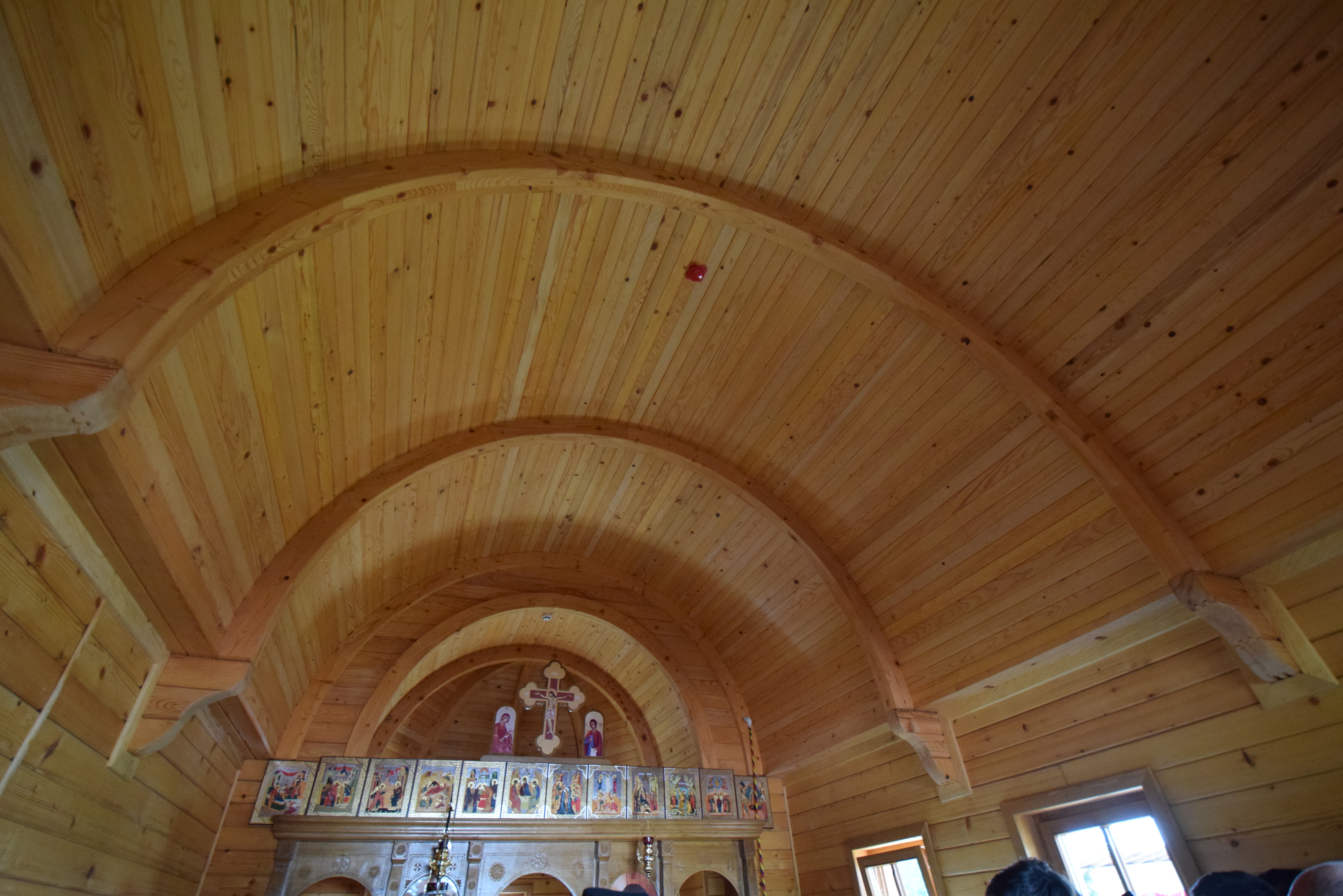 Sfințire de biserică la Mănăstirea Dagâța Sfințire de biserică la Mănăstirea Dagâța