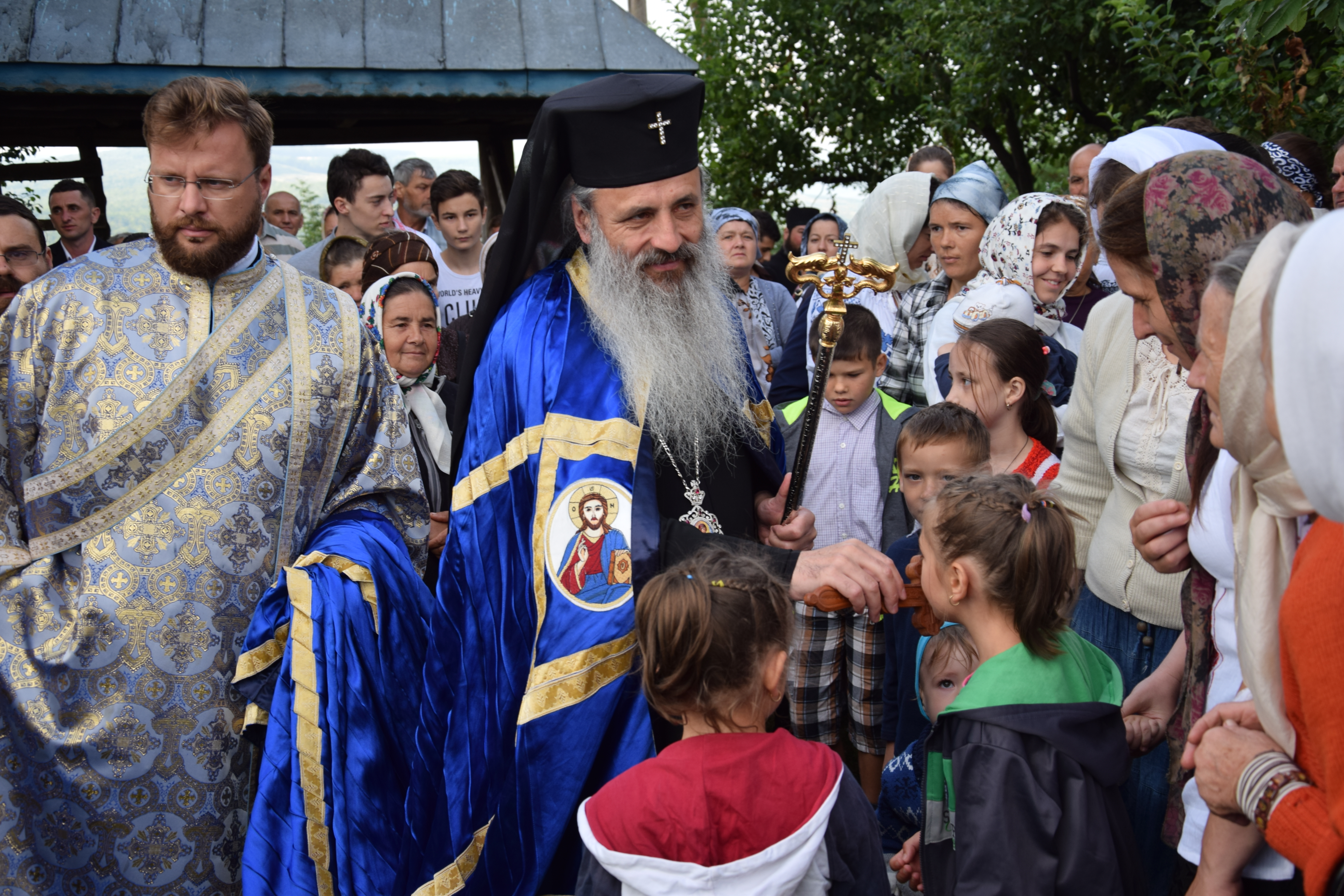 Sfințire de biserică la Mănăstirea Dagâța Sfințire de biserică la Mănăstirea Dagâța