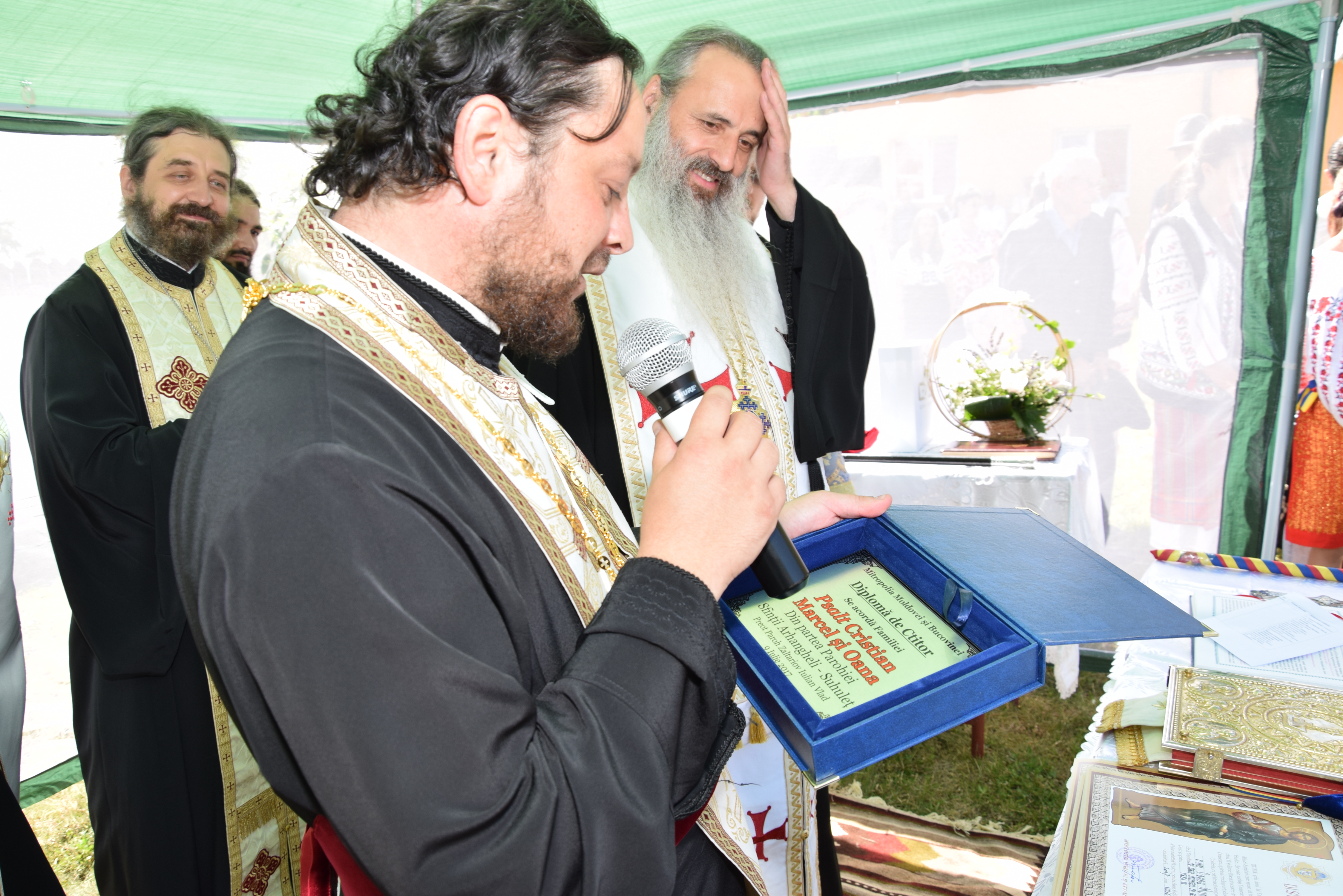 Complexul parohial din Suhuleț, sfințit de IPS Părinte Mitropolit Teofan