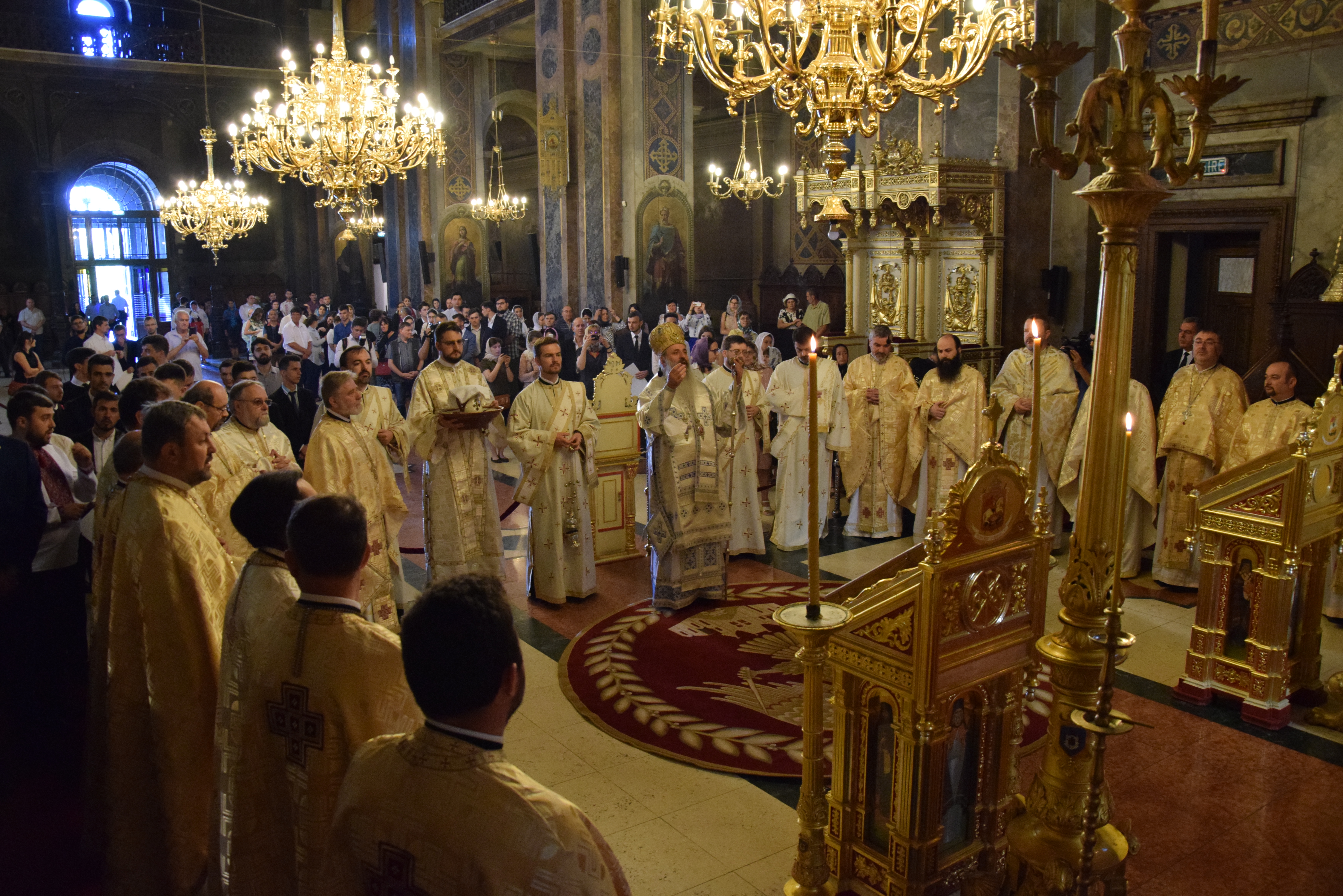 Jurământ de credință și curs festiv la Facultatea de Teologie Ortodoxă din Iași