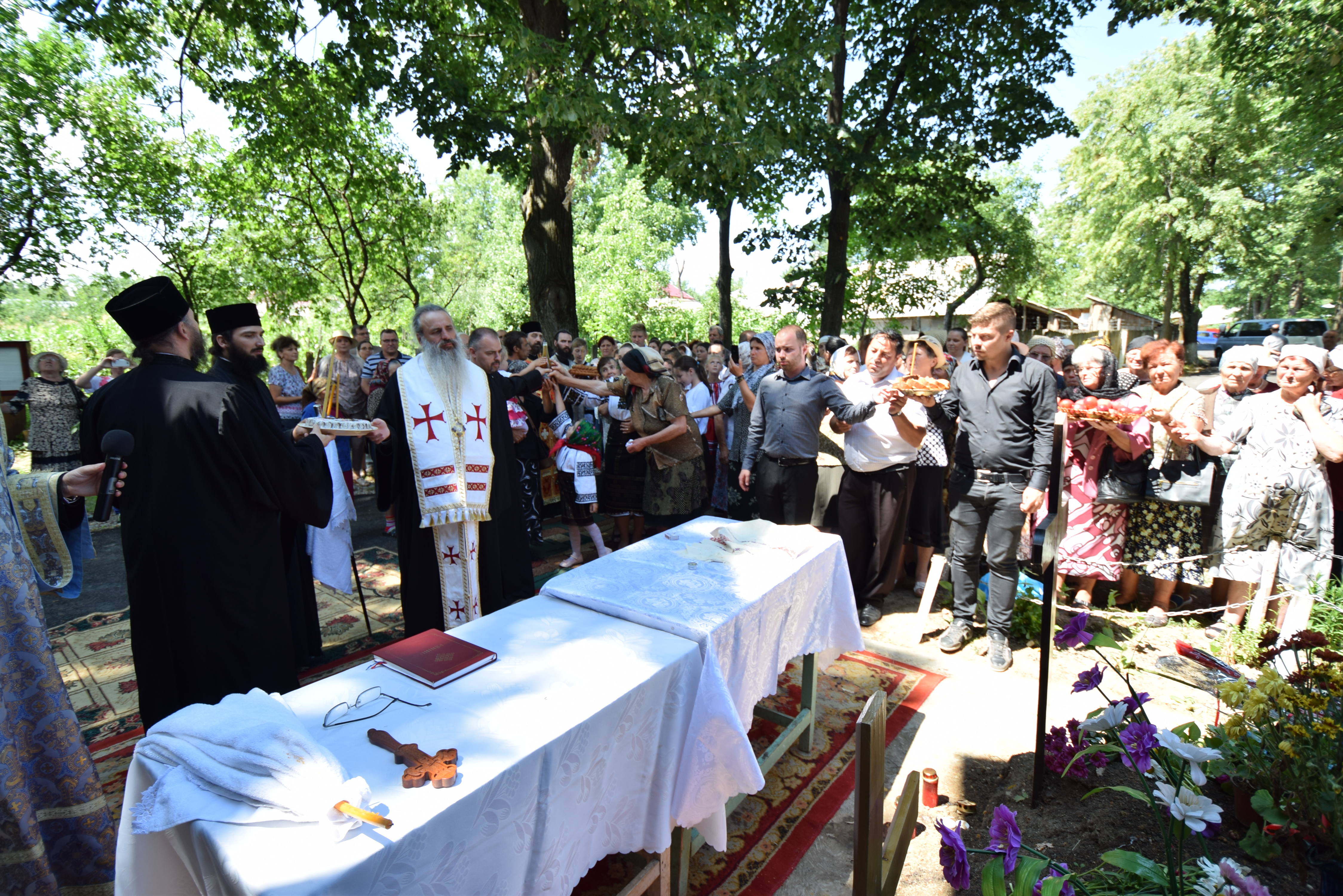 Slujbă de pomenire la Tansa pentru preoții trecuți la Domnul