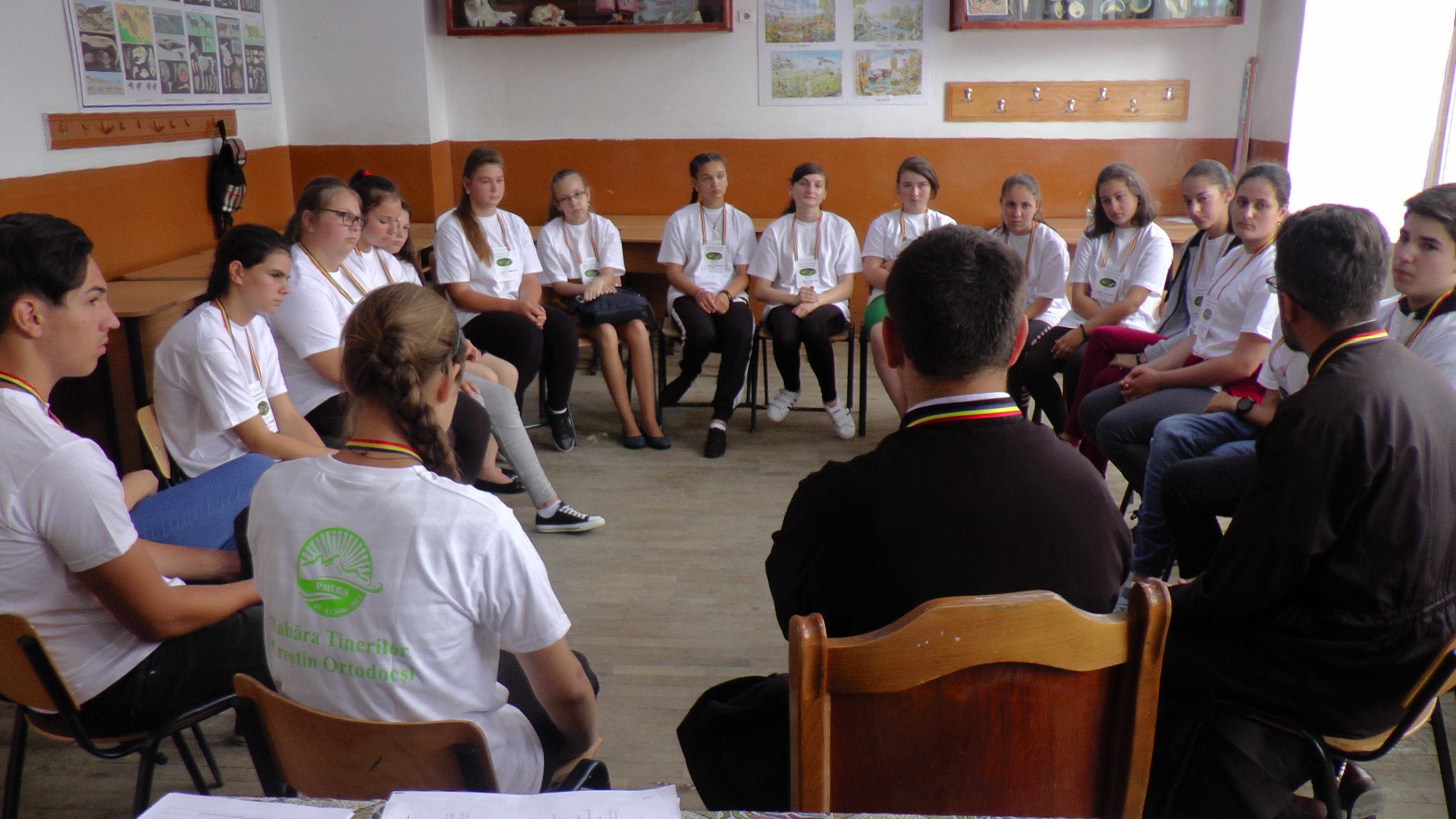 Tabără de vară: „Tineretul Creştin Ortodox de la Putna”