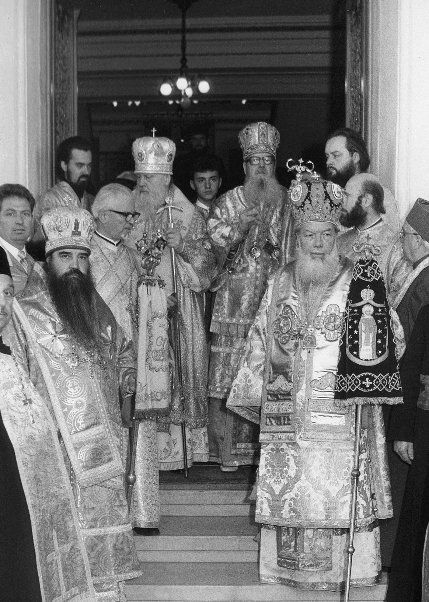 Patriarhul Teoctist – momente importante din perioada în care a fost Mitropolit al Moldovei şi Sucevei (1977-1986)