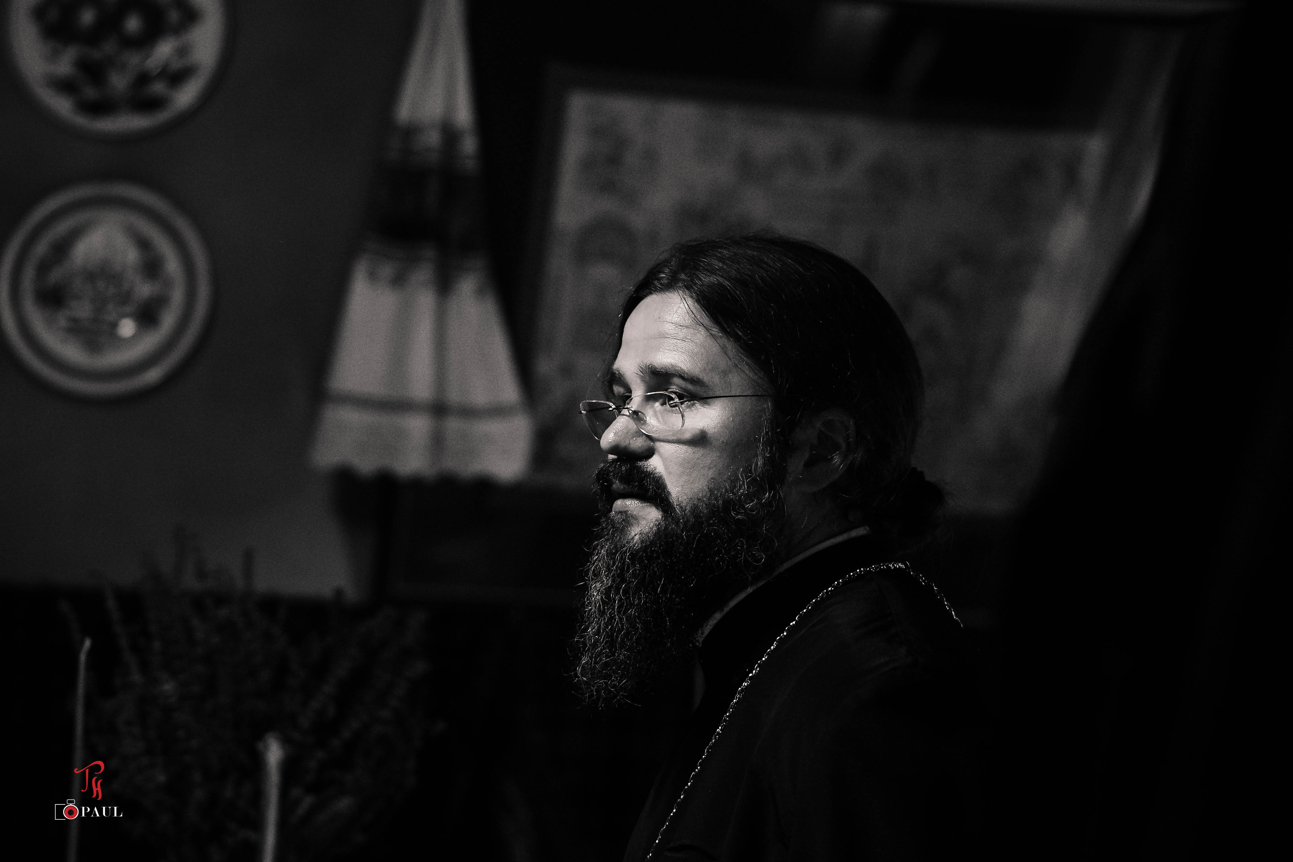 Arta populară românească este o adevărată filosofie despre creaţia lui Dumnezeu Arta populară românească este o adevărată filosofie despre creaţia lui Dumnezeu