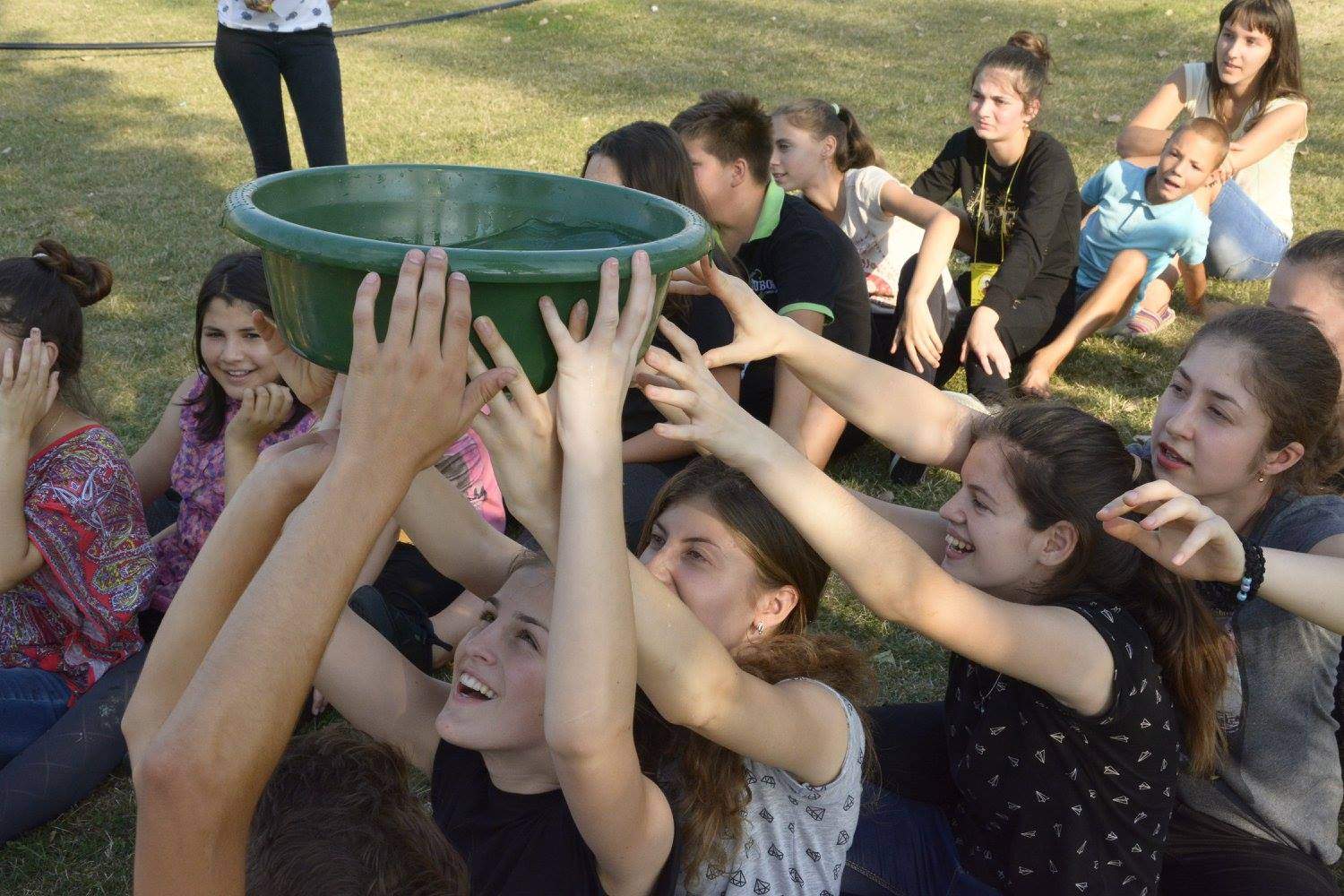 Bucuria mărturisirii şi entuziasmul tinereţii din Tabăra ATOR Albeşti