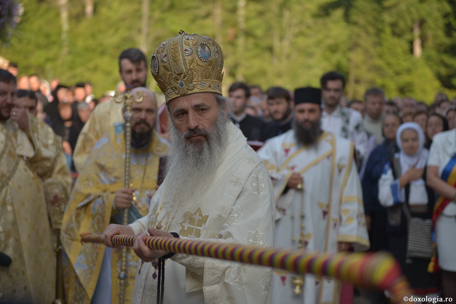 Biserica Schitului Icoana Veche, sfinţită de patru ierarhi