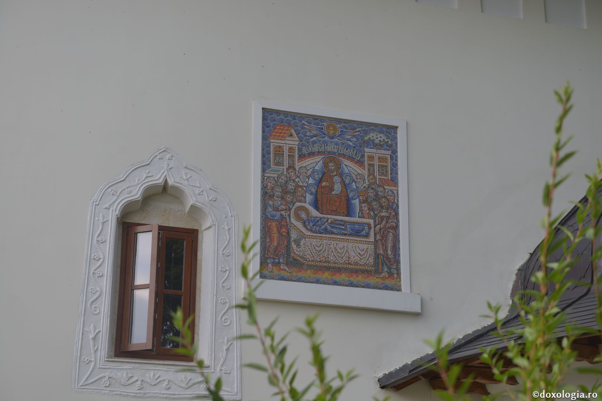 IPS Părinte Teofan, la Mănăstirea Văratec: „Omul este destinat să fie loc în care se aşază Dumnezeu”