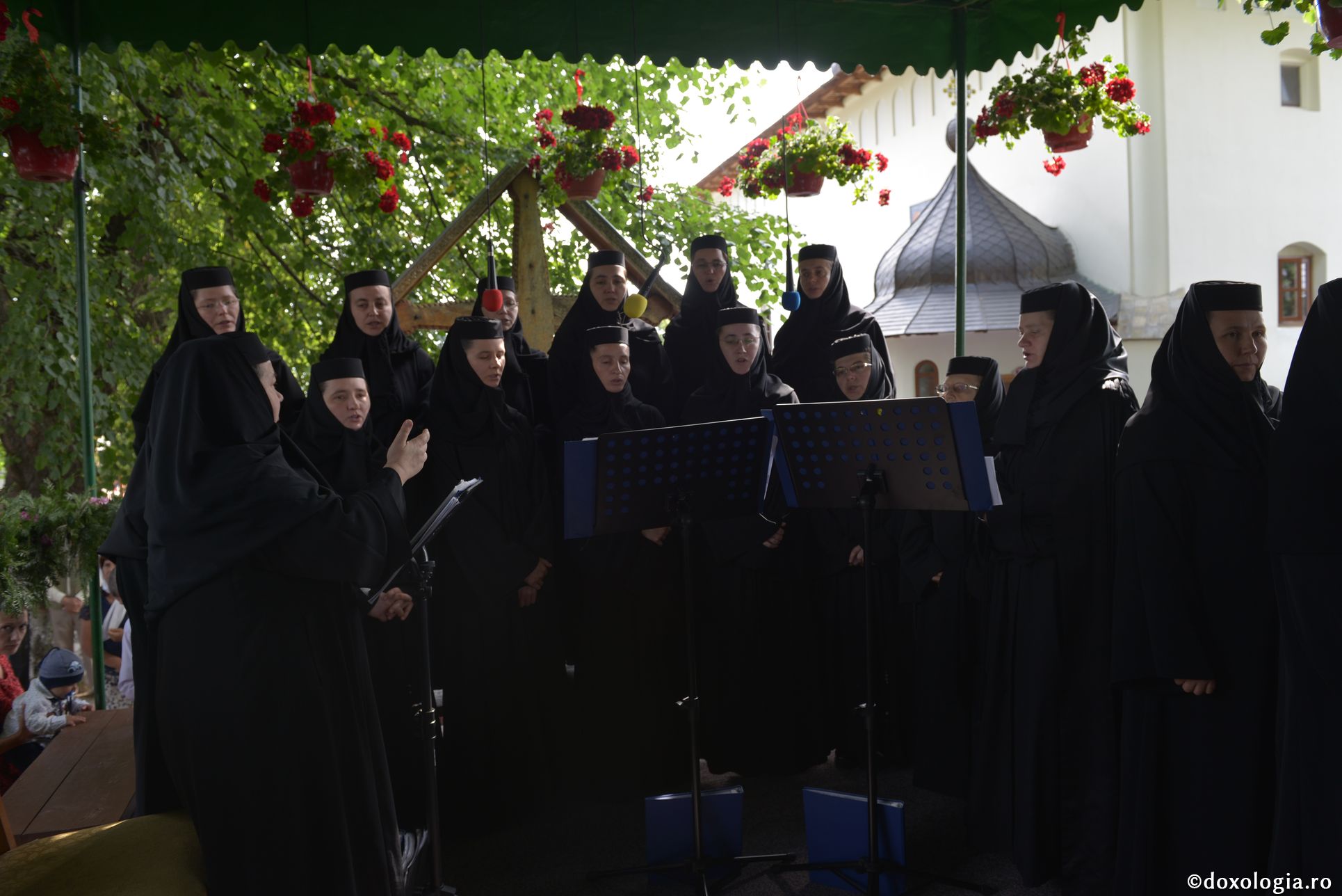 IPS Părinte Teofan, la Mănăstirea Văratec: „Omul este destinat să fie loc în care se aşază Dumnezeu”