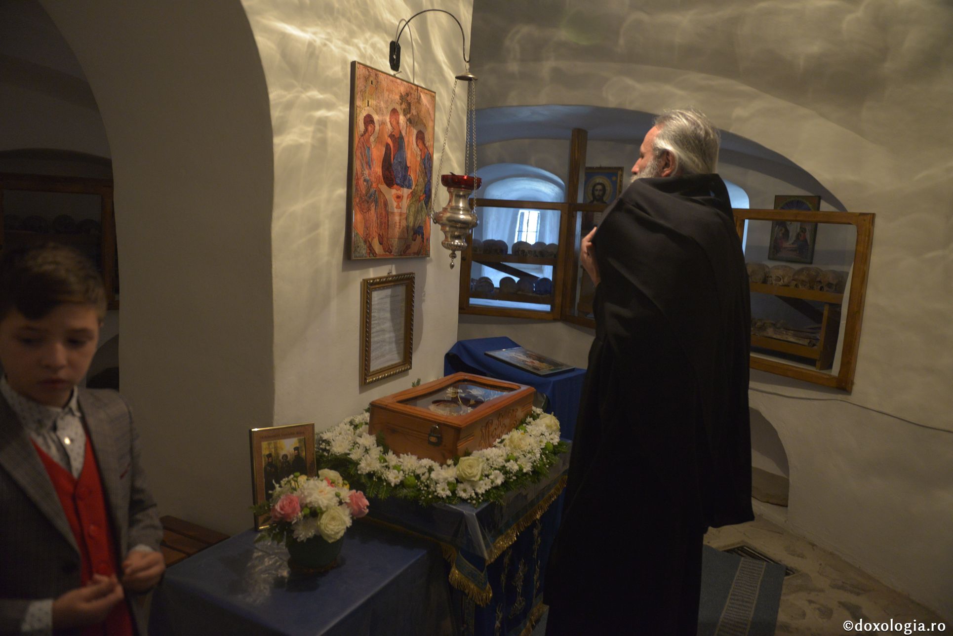 IPS Părinte Teofan, la Mănăstirea Văratec: „Omul este destinat să fie loc în care se aşază Dumnezeu”