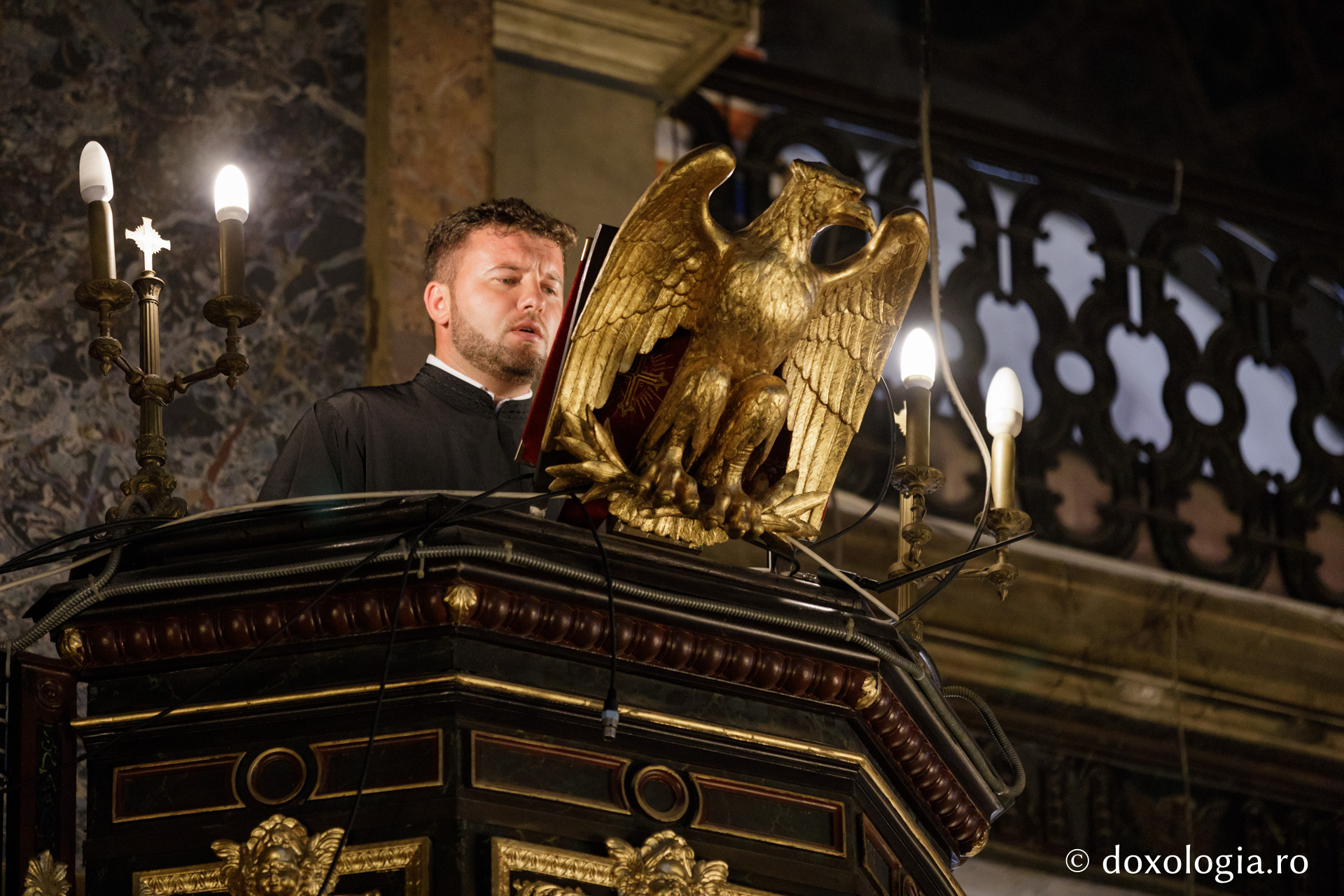 Foto: Oana Nechifor IPS Teofan la Catedrala Mitropolitană din Iași: „Iertarea îl duce pe om spre libertate, neiertarea naște sclavi”