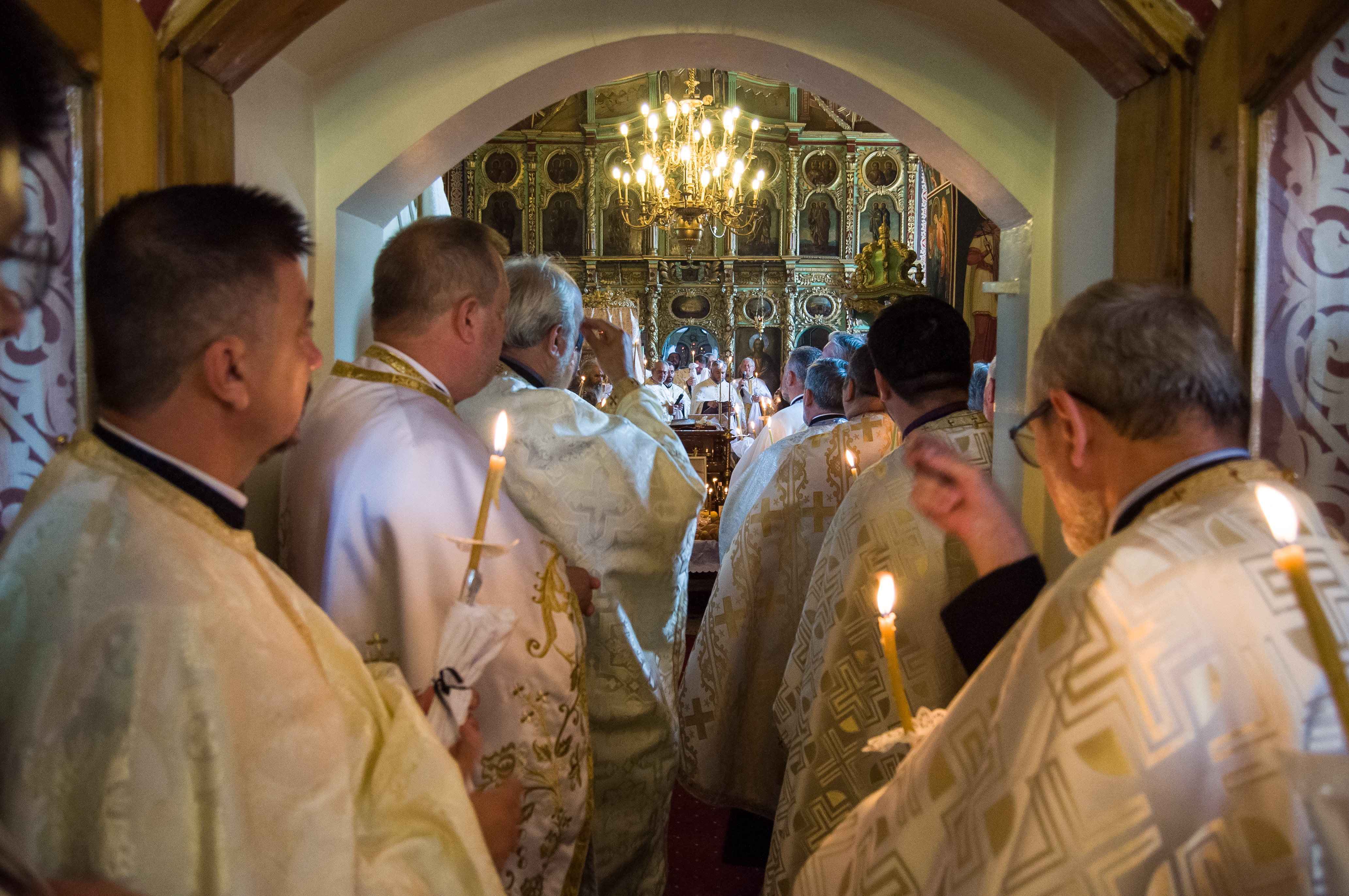 Părintele Viorel Sevastre a fost înmormântat astăzi