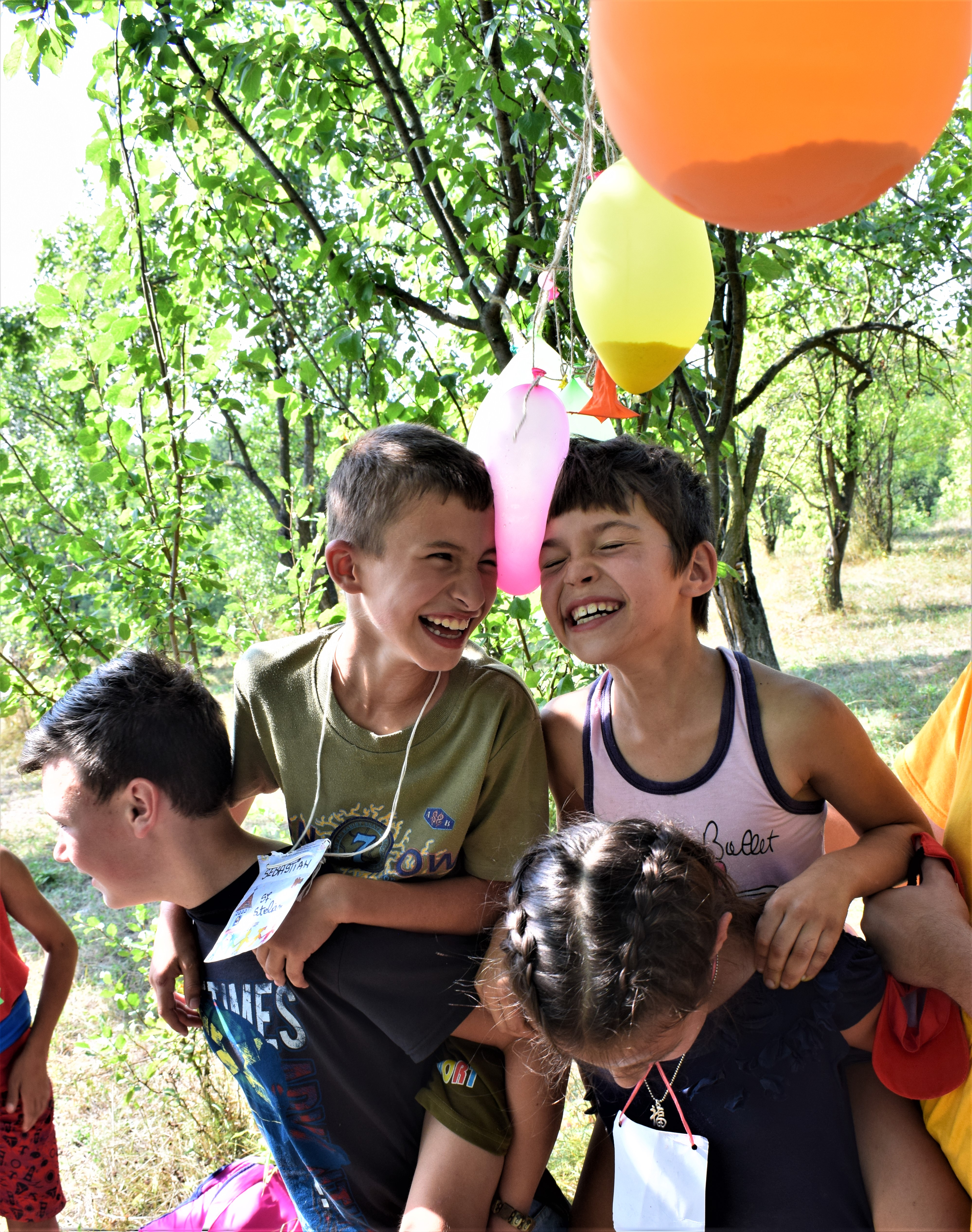 Tabăra din pridvorul satului Giurgeşti