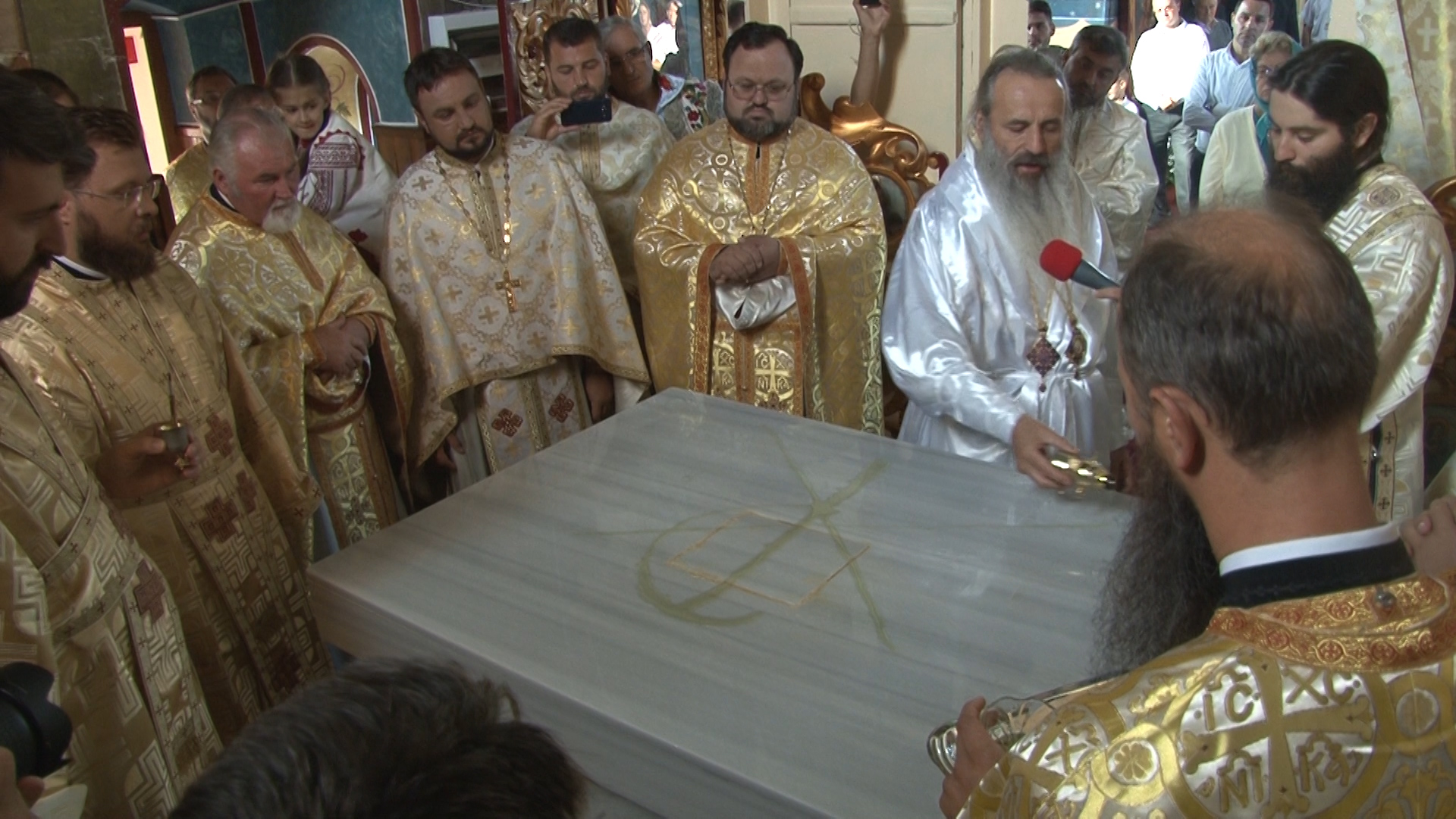 (Video) Resfințirea bisericii din Parohia Copălău, jud. Botoșani