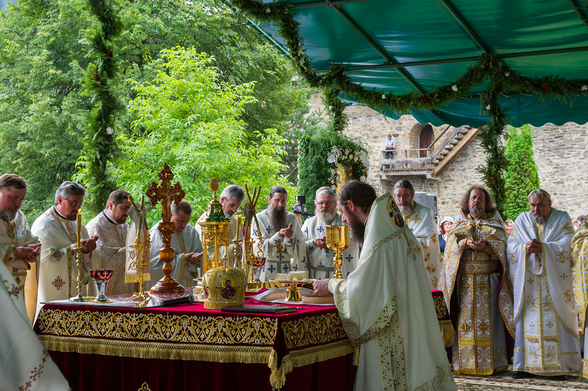 Liturghie arhierească la hramul Mănăstirii Suceviţa