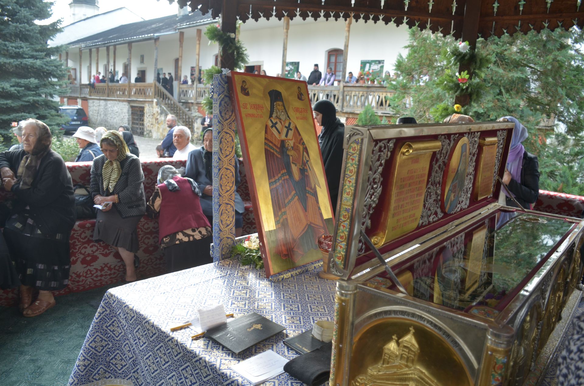 Hram la Mănăstirea Secu, una dintre cele mai vechi așezări monahale din Neamț