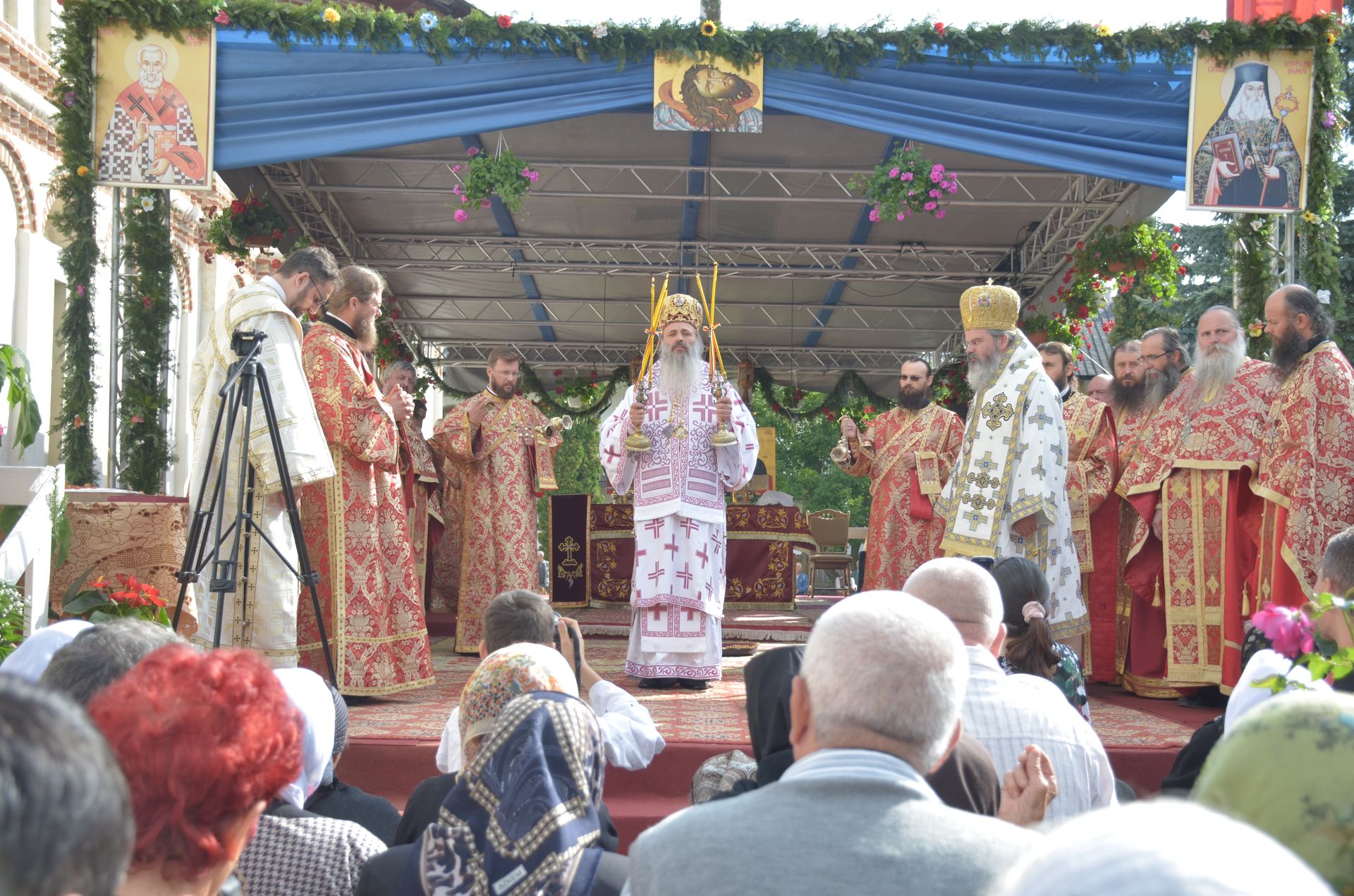 Hram la Mănăstirea Secu, una dintre cele mai vechi așezări monahale din Neamț