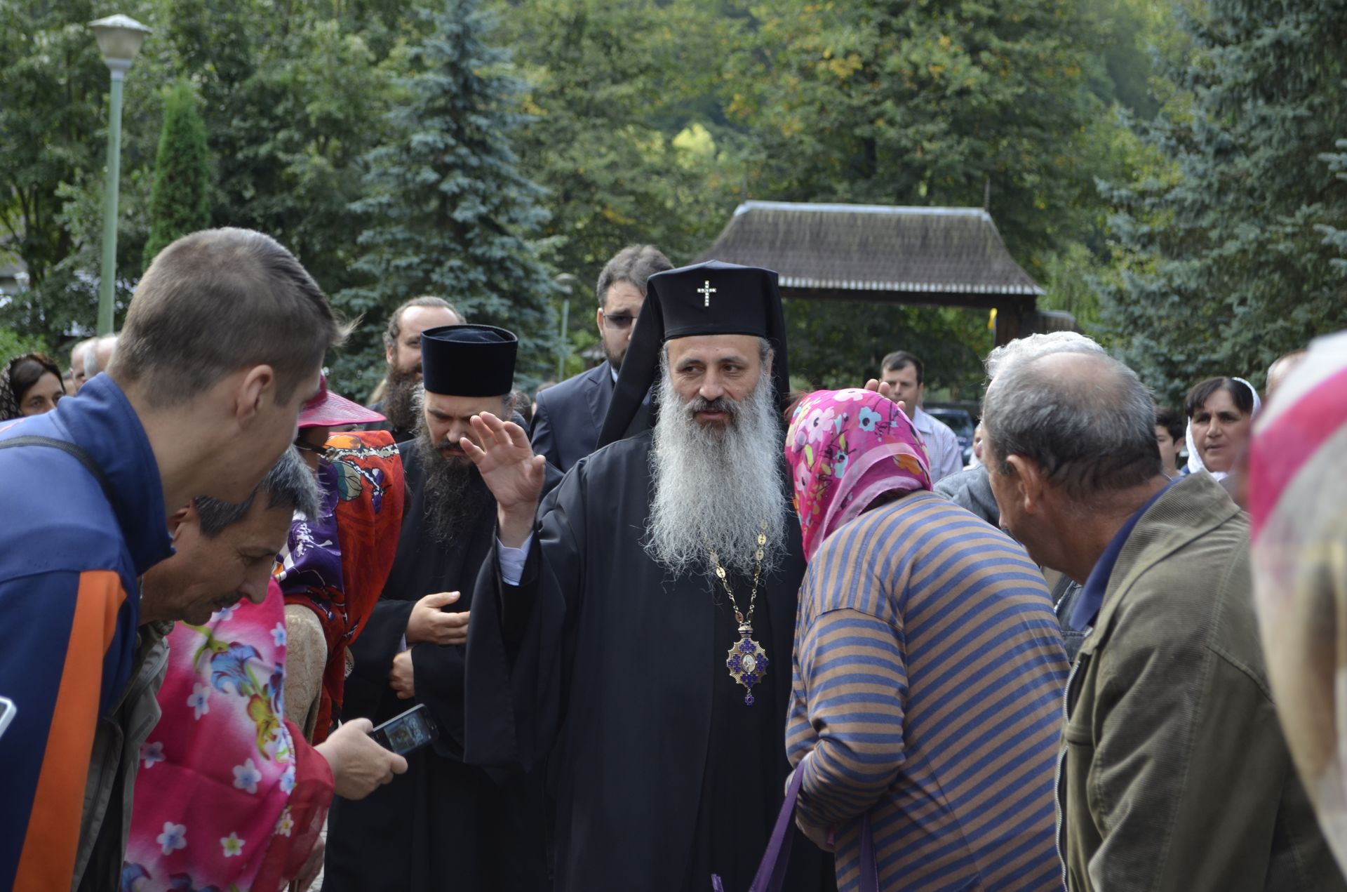 Hram la Mănăstirea Secu, una dintre cele mai vechi așezări monahale din Neamț