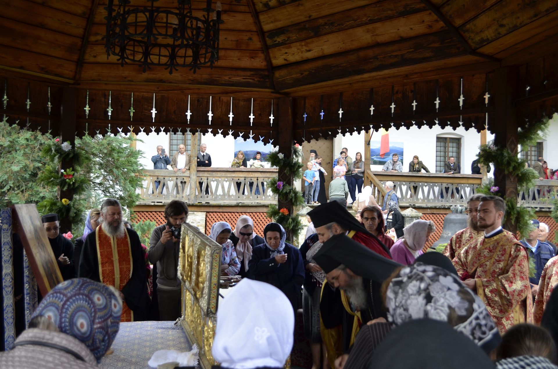 Hram la Mănăstirea Secu, una dintre cele mai vechi așezări monahale din Neamț