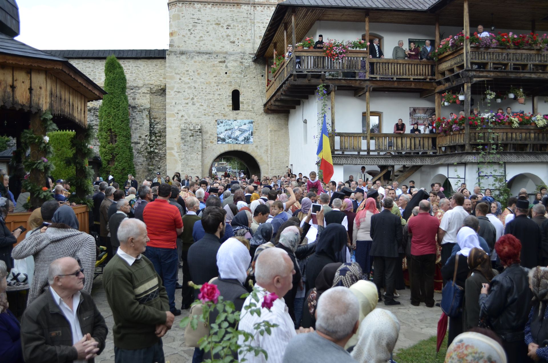 Hram la Mănăstirea Secu, una dintre cele mai vechi așezări monahale din Neamț