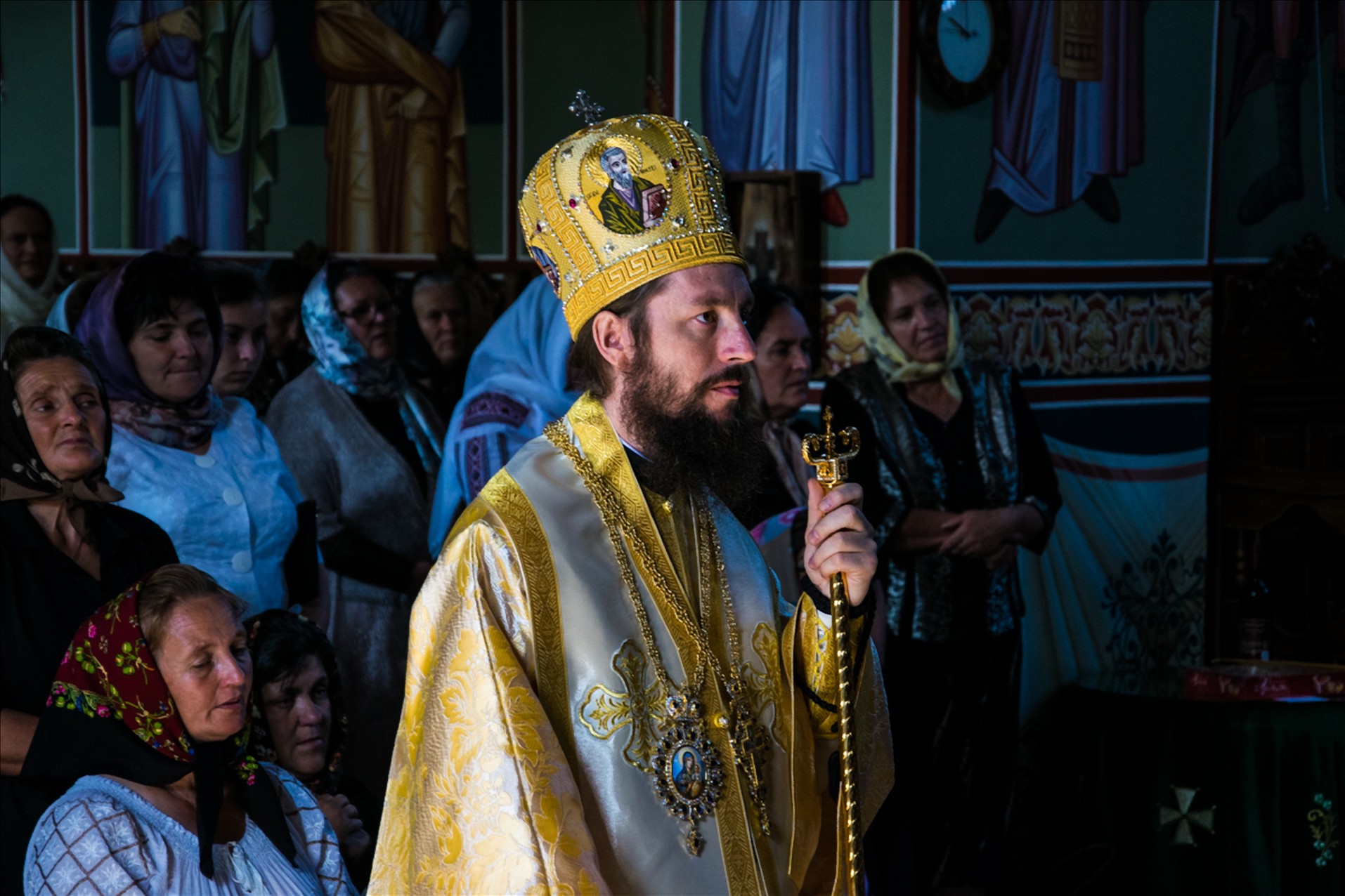 (Foto) Prima Liturghie săvârșită „acasă”, la mănăstirea de metanie, a Preasfințitului Damaschin Dorneanul