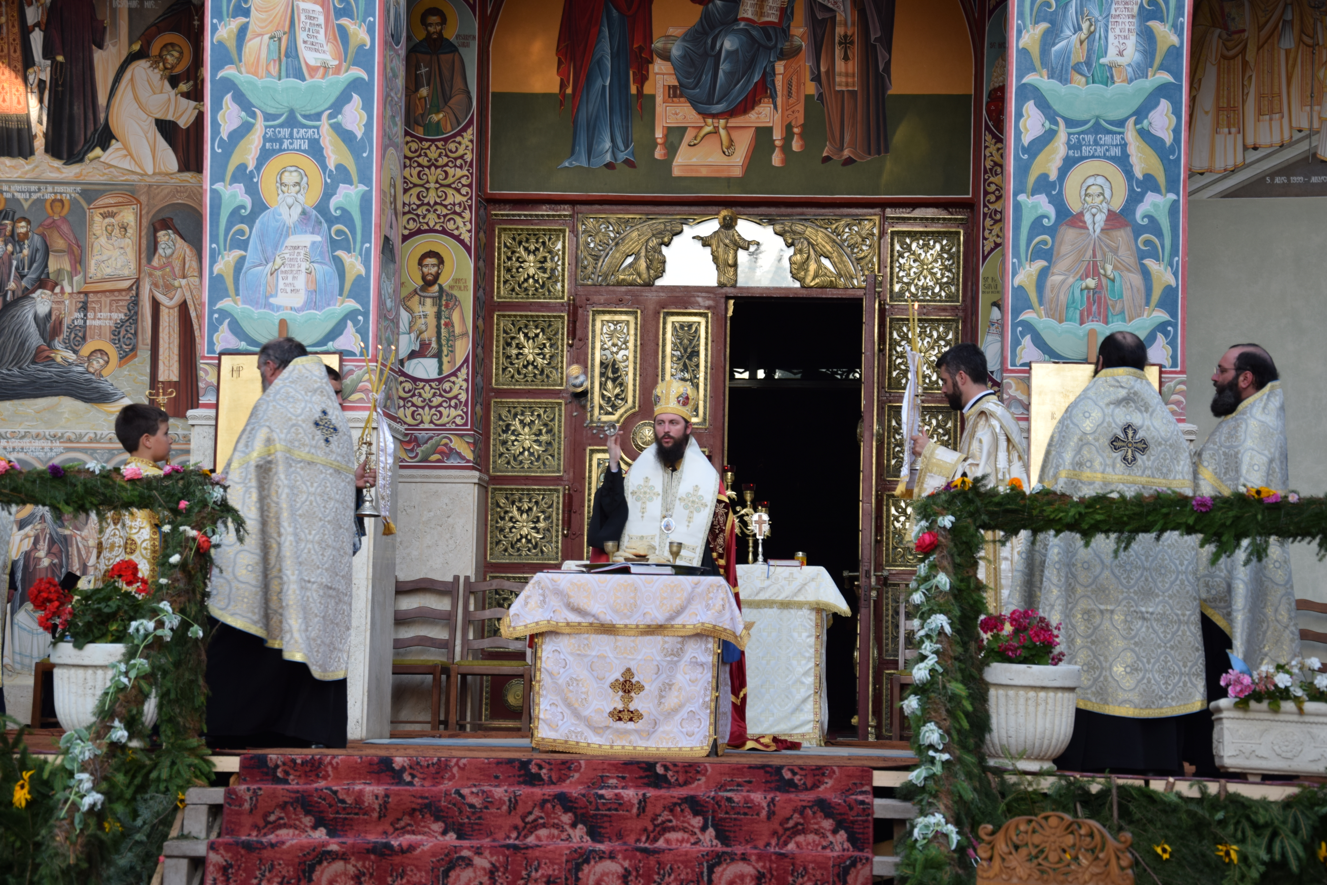 Sărbătorile Sfinţilor Nemţeni: Priveghere arhierească în cinstea Sfântului Ioan Iacob de la Neamţ