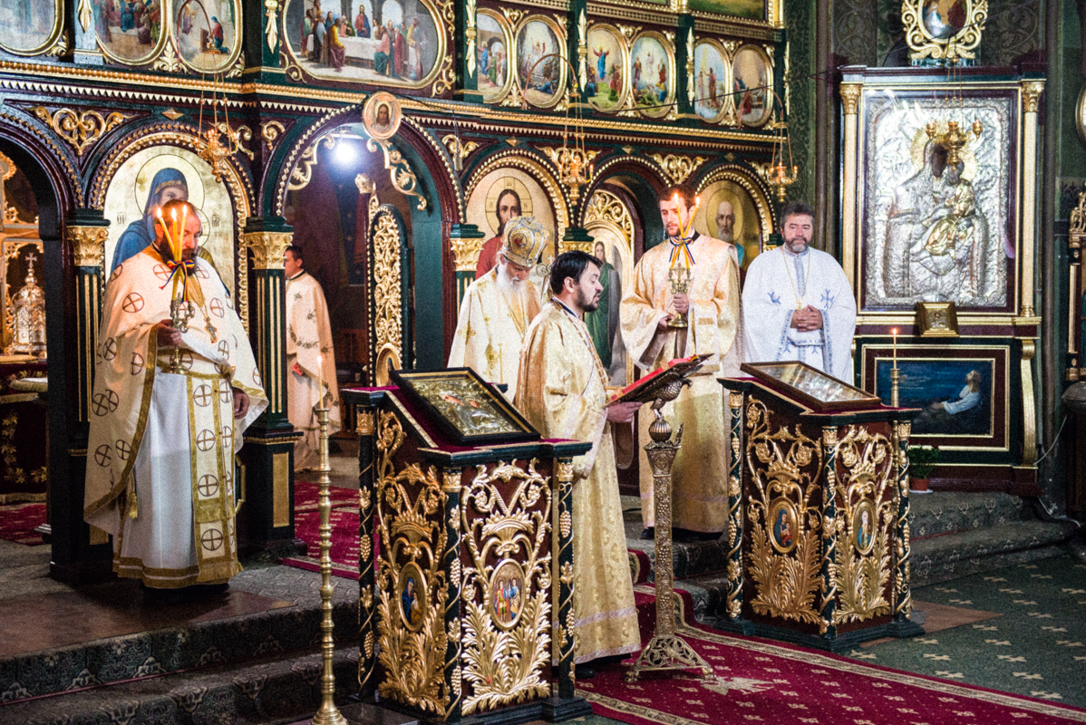 Promoţia 2002-2007 a Seminarului Teologic Liceal Ortodox Suceava a sărbătorit 10 ani de la absolvire