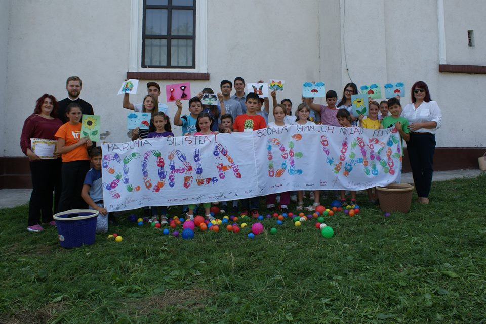 Şcoala de vară în Parohia Siliştea Noi activităţi pentru copii în Eparhia Romanului şi Bacăului