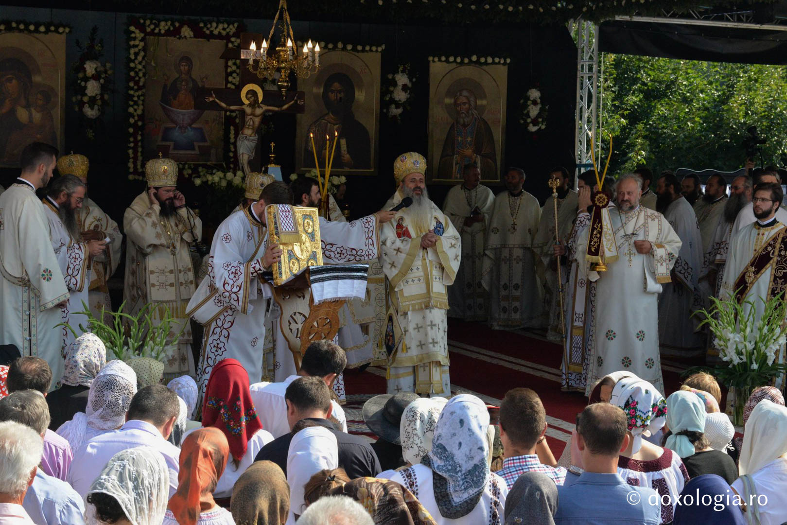 (Audio) „Să vedem frumusețea din oameni!” - IPS Teofan