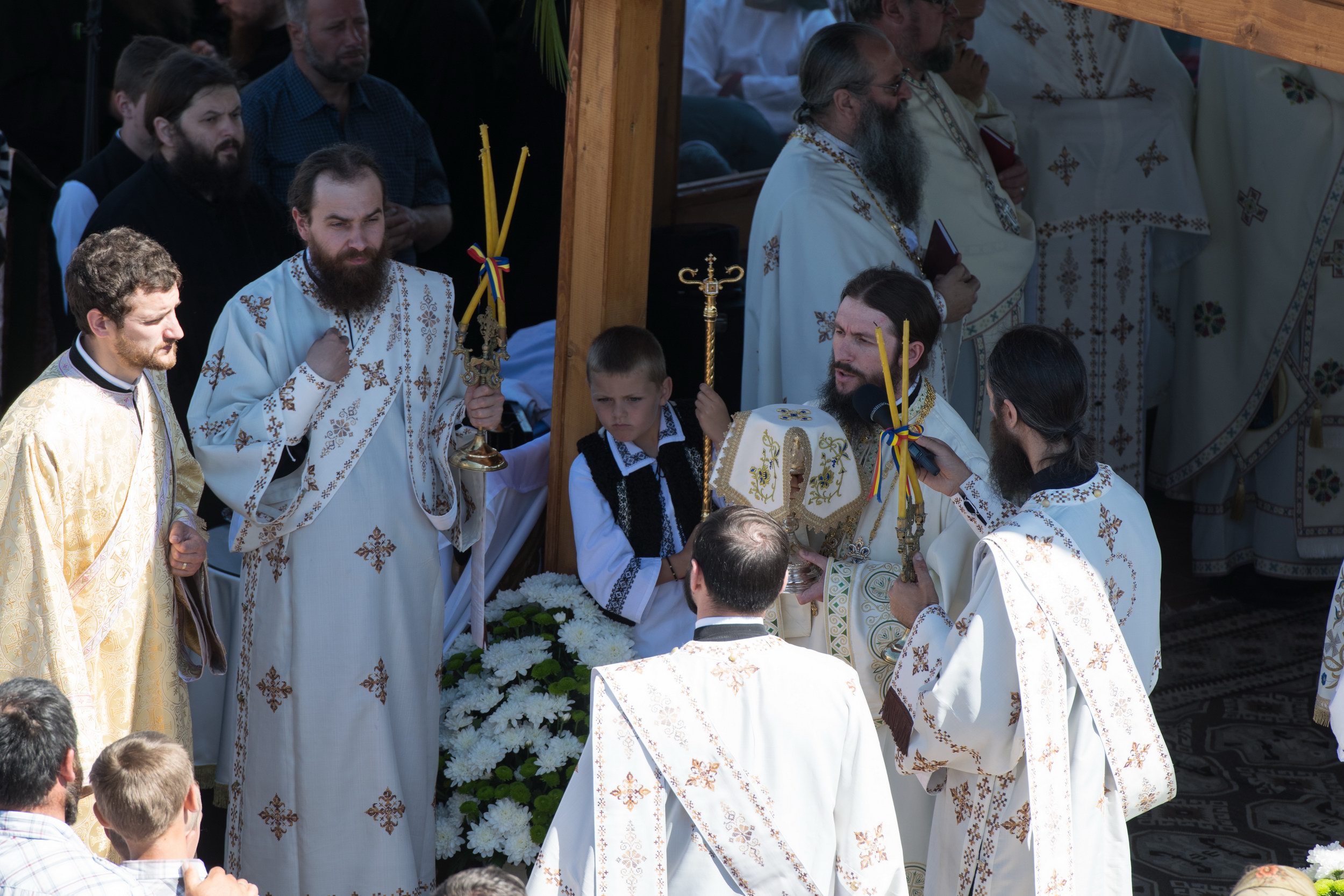 Sfinţirea Schitului „Sfântul Proroc Ilie” - Salaş, oficiată de doi ierarhi