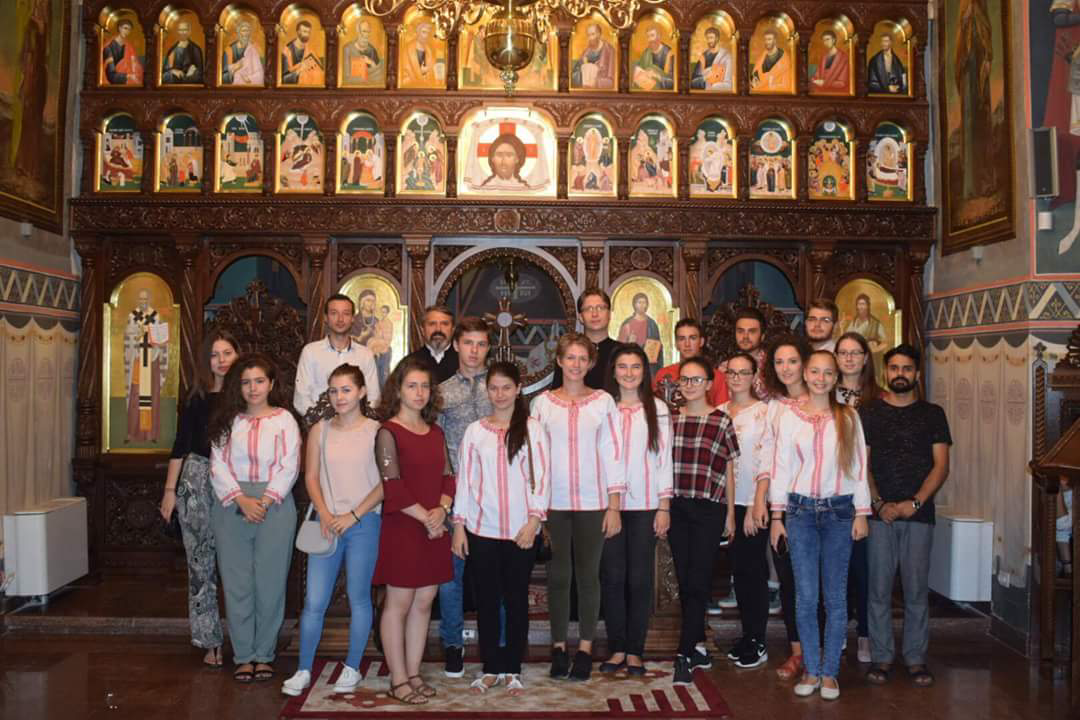 Tineri ortodocşi din Vaslui, implicaţi în festivităţile medievale