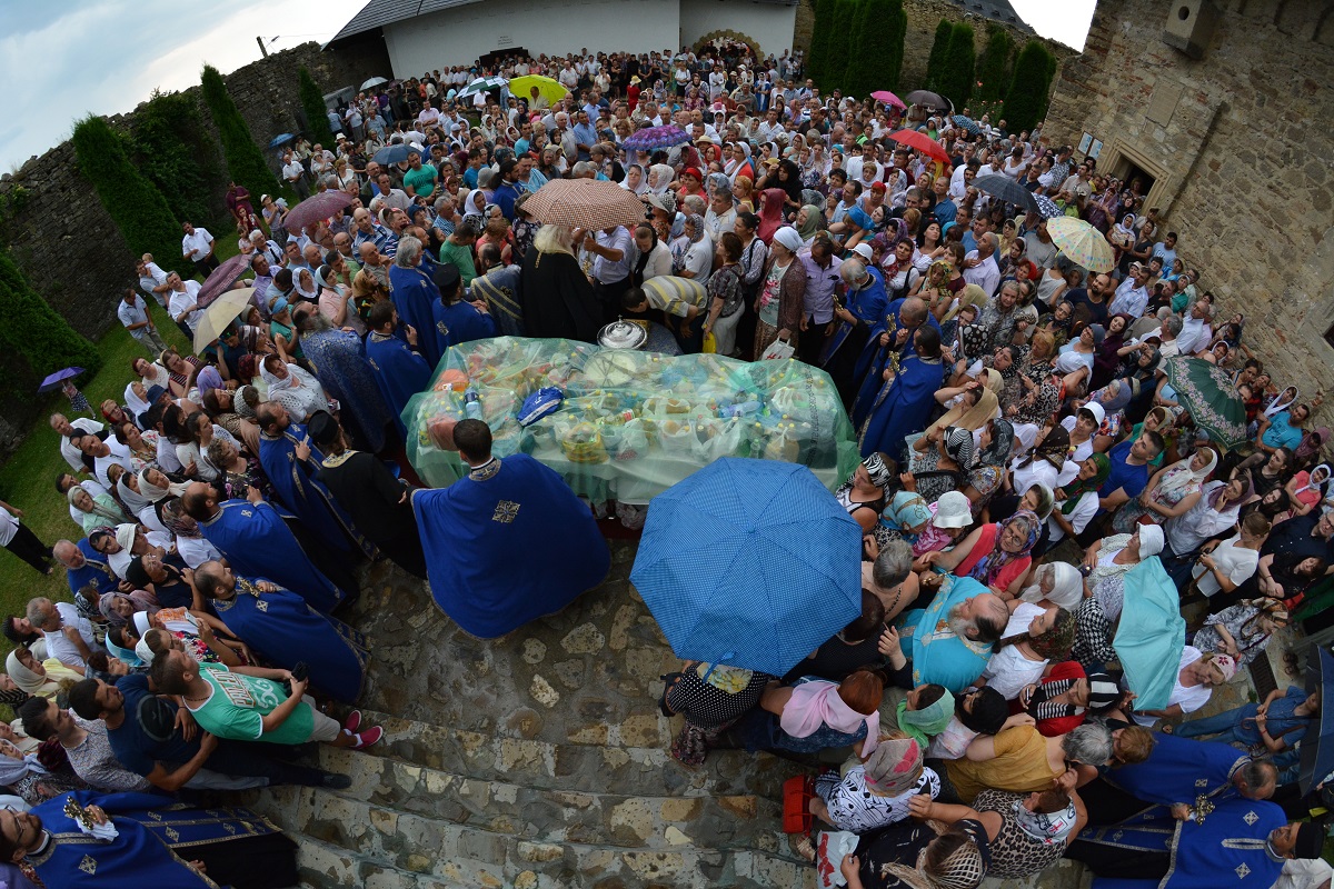 „Lumina lui Hristos vrea să pună rânduială în lume“