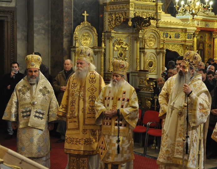 Slujiri arhiereşti în Mitropolia Moldovei şi Bucovinei